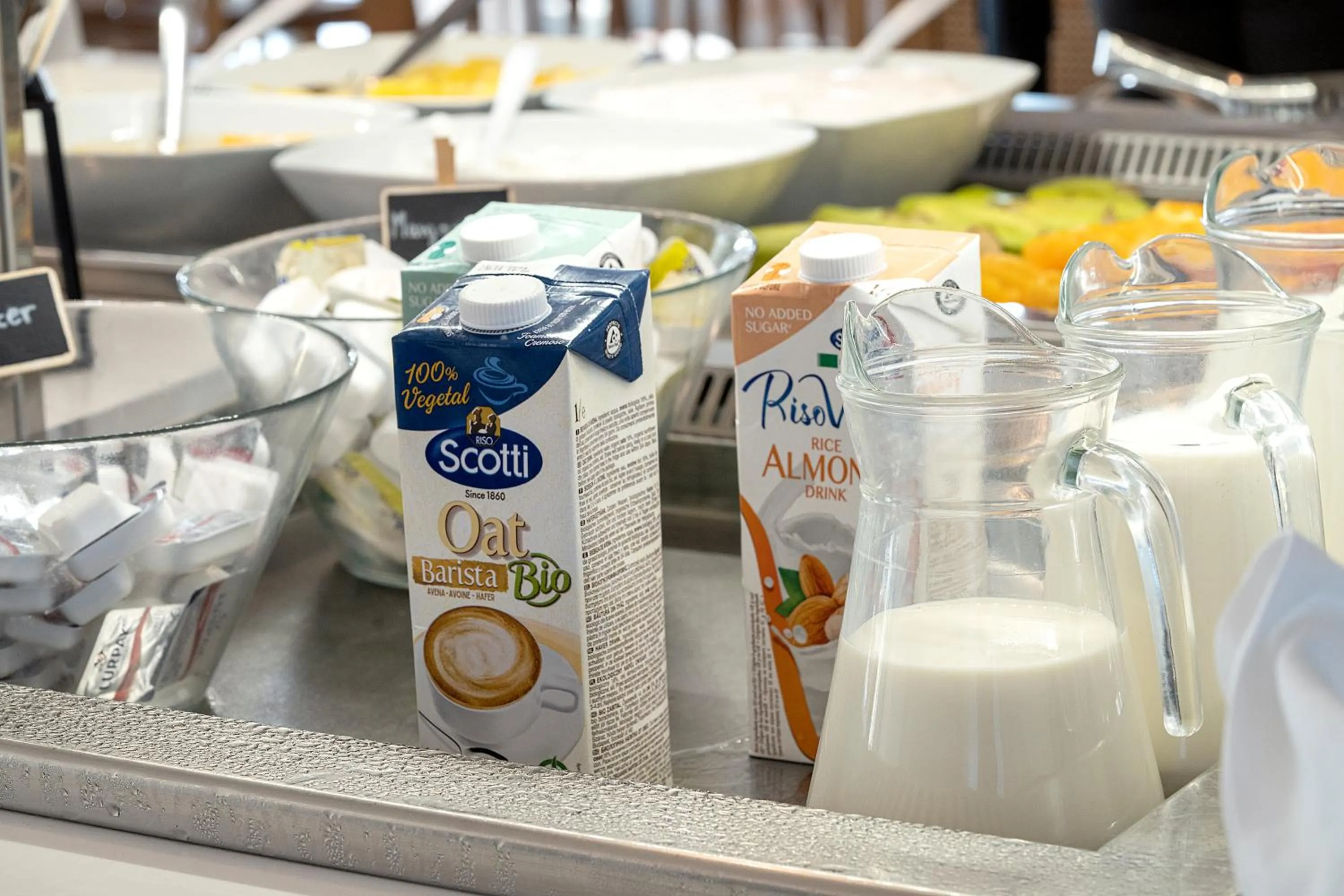 Breakfast in Maritimo Beach Hotel