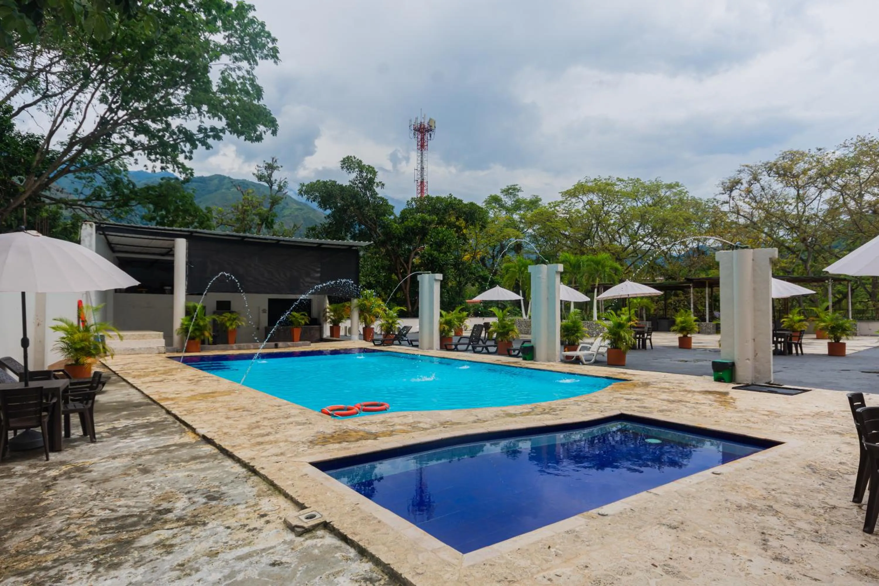 Day in Hotel Tropical San Jeronimo