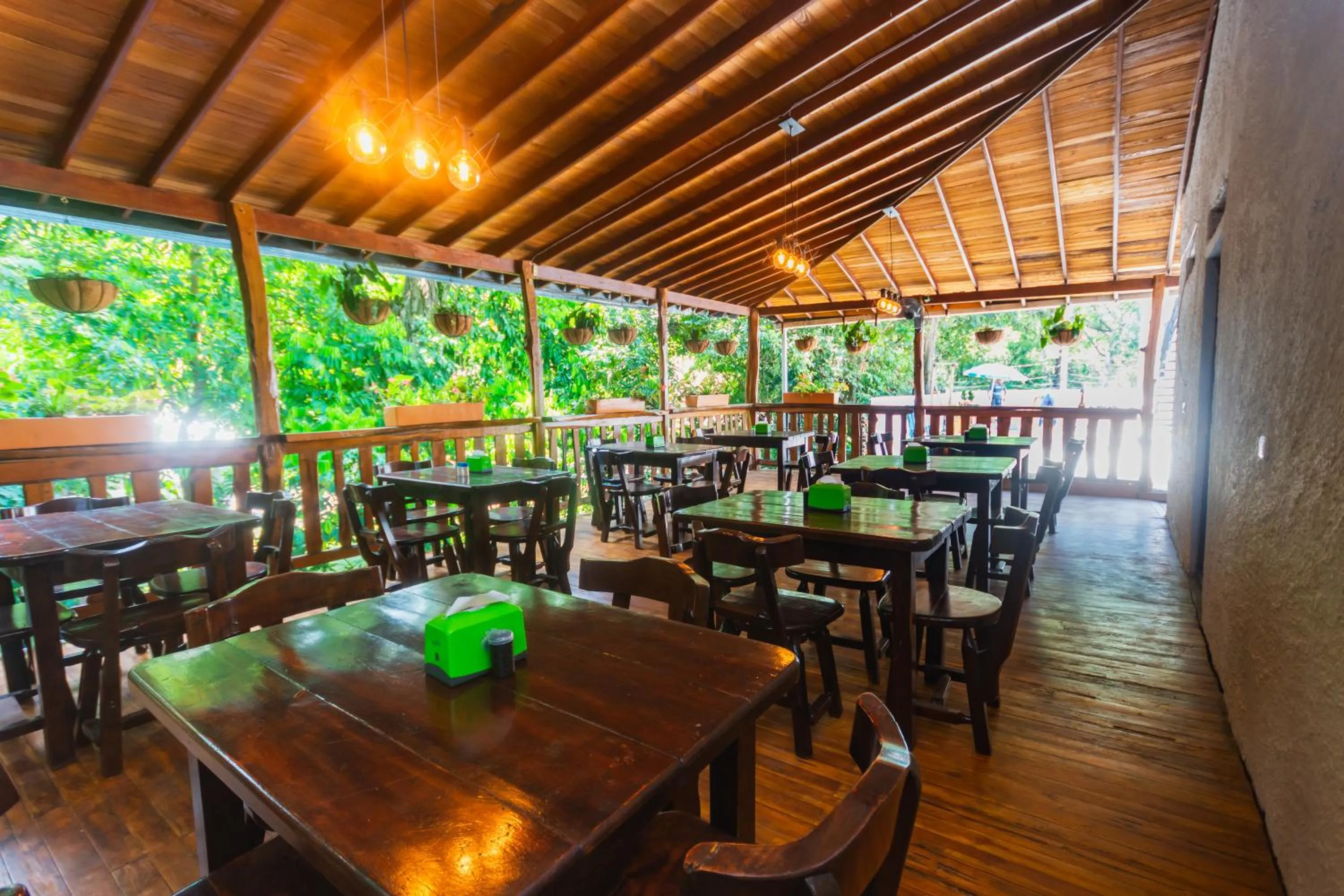 Restaurant/places to eat in Hotel Tropical San Jeronimo