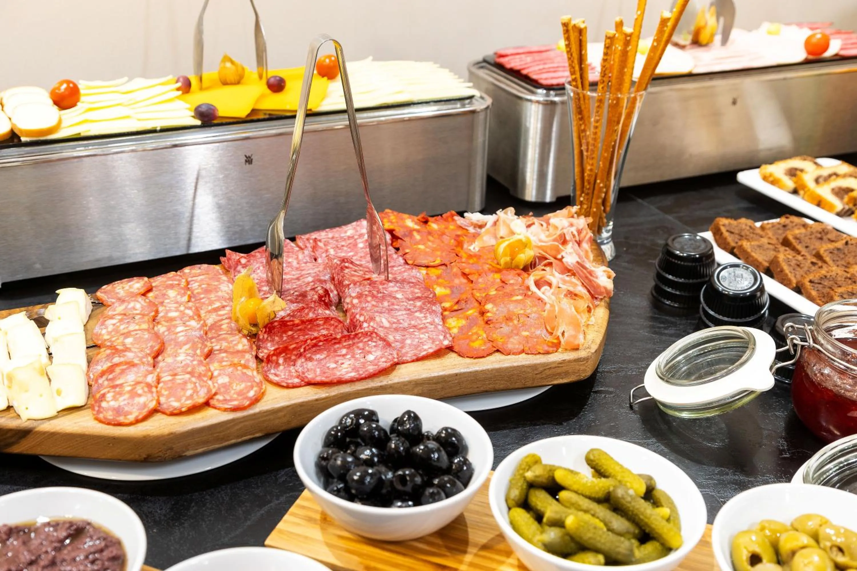 Breakfast in AMAR Design Hotel by HMG