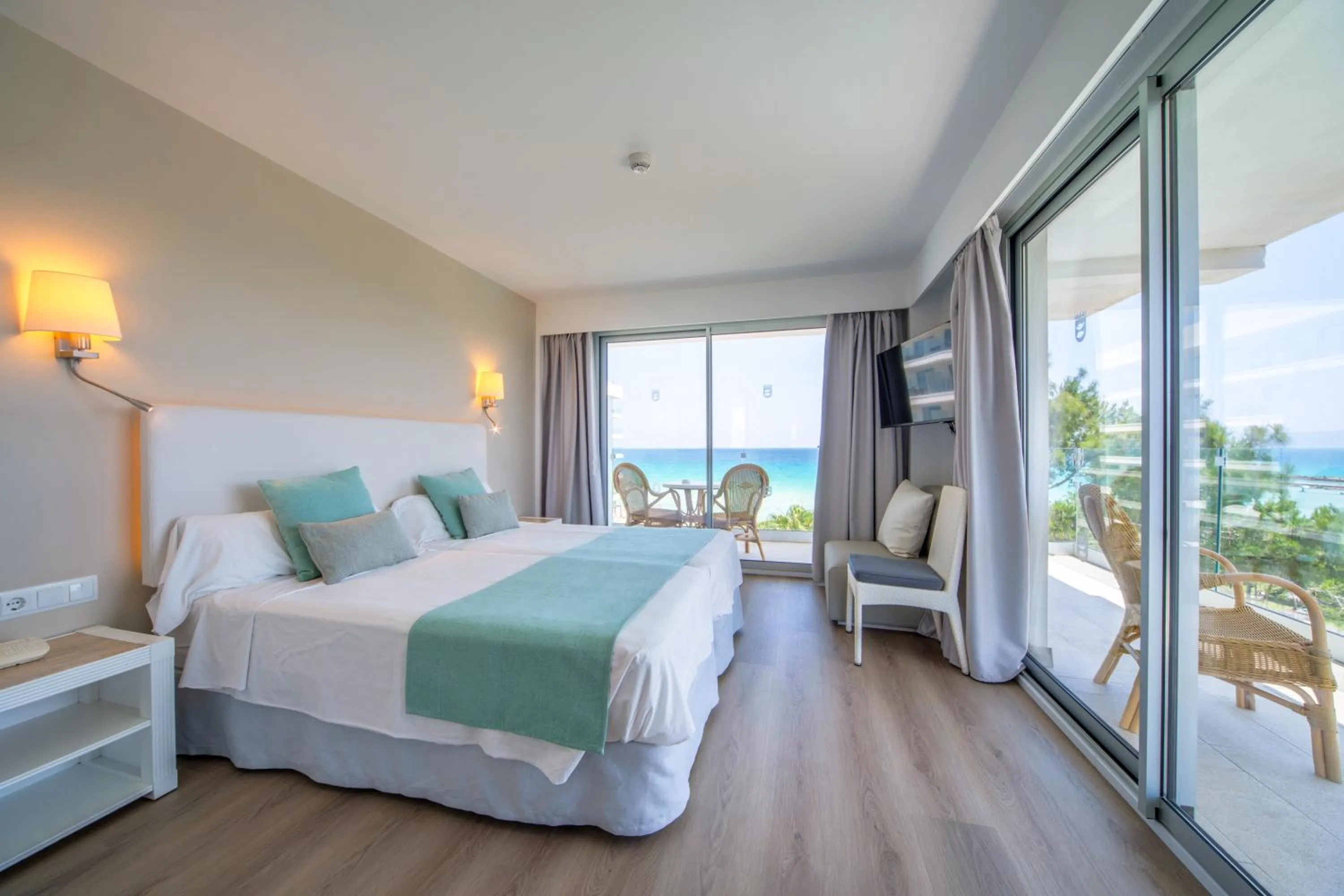 Photo of the whole room, Bed in Playa Esperanza Resort Affiliated by Meliá