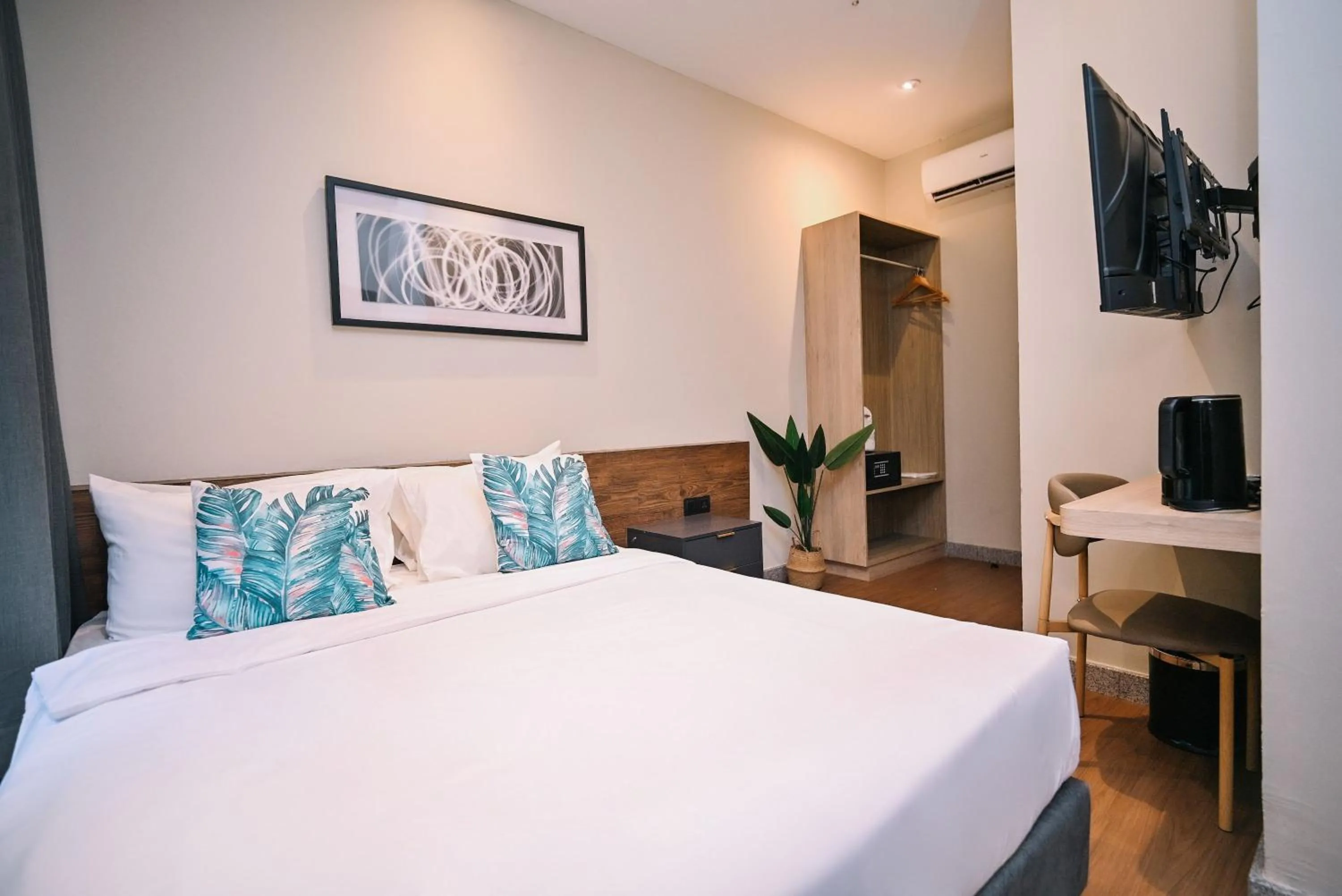 Bed in Kingston Hotel 4 - TRX