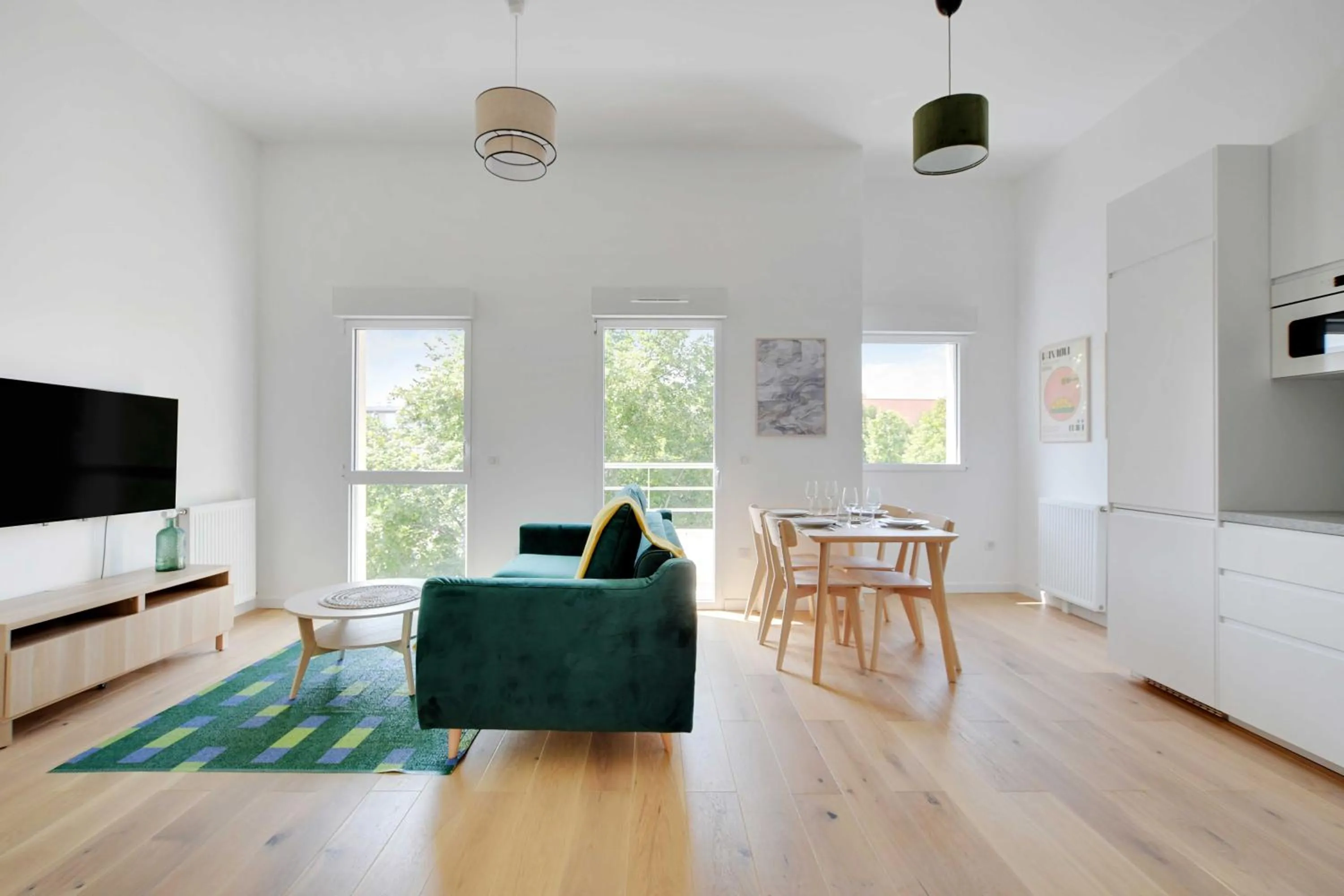 TV and multimedia in Modern Apartment - 1BD-4P - PMR - Nogent-sur-Marne