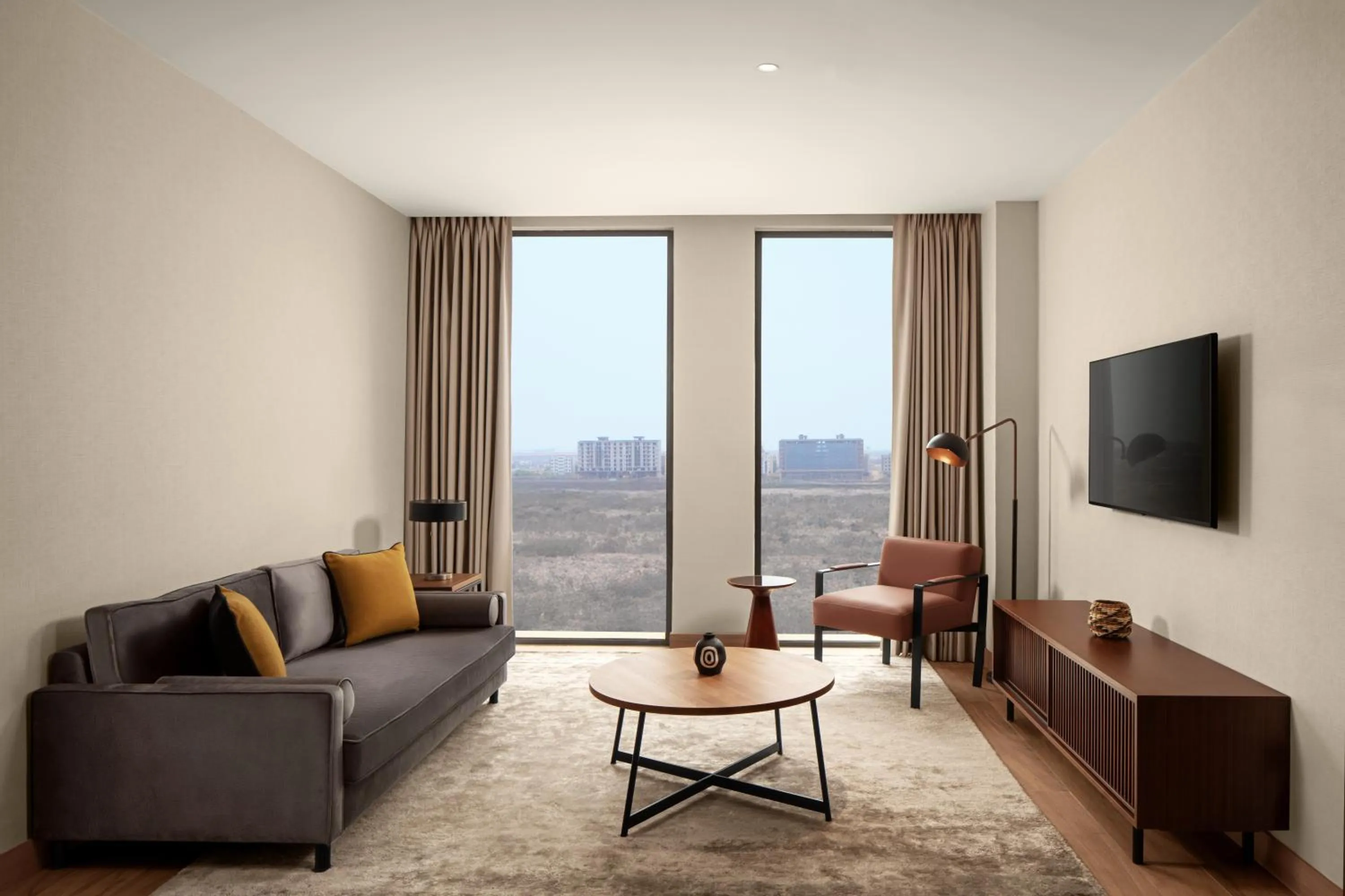 Living room in Four Points by Sheraton Dakar Diamniadio