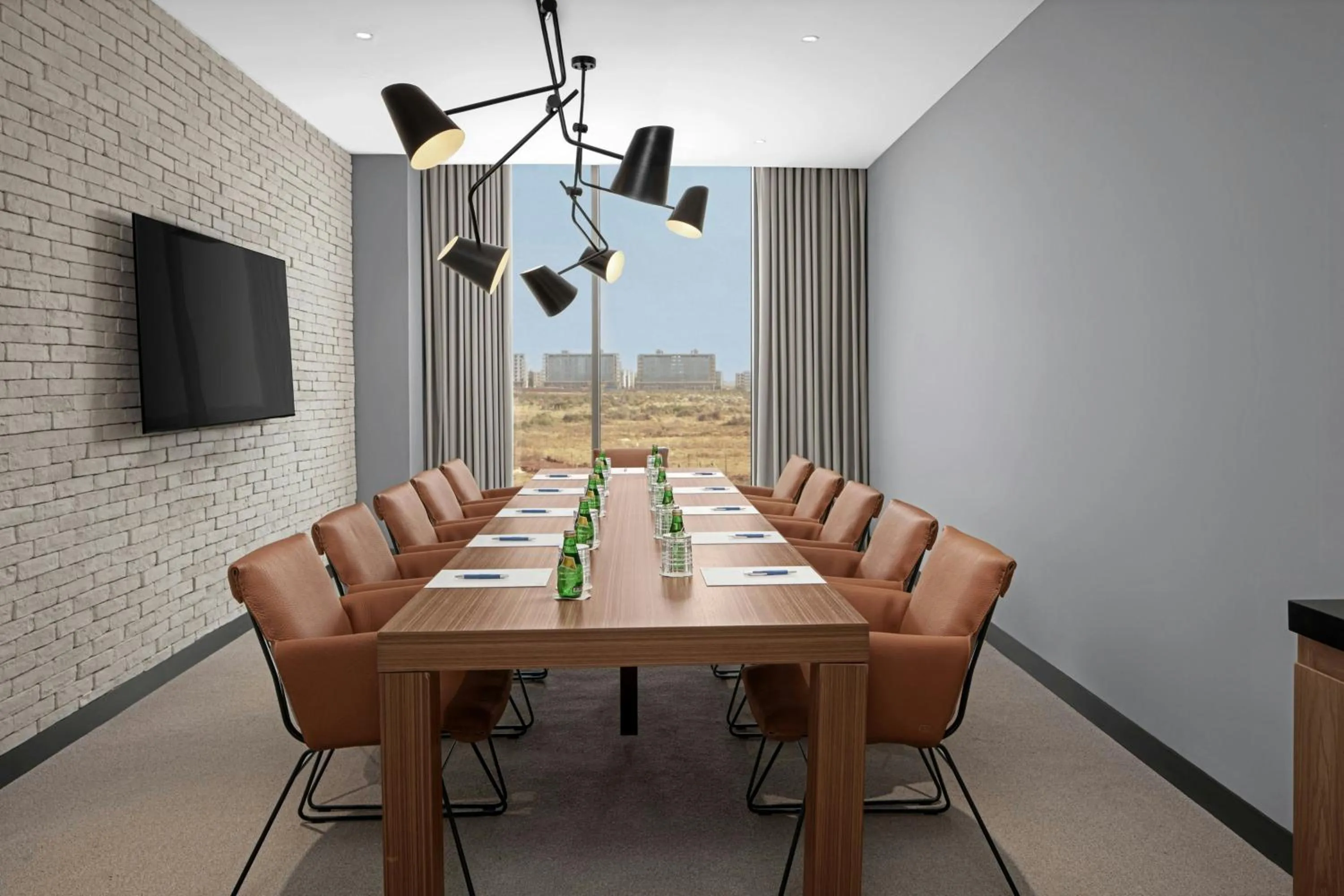 Meeting/conference room in Four Points by Sheraton Dakar Diamniadio