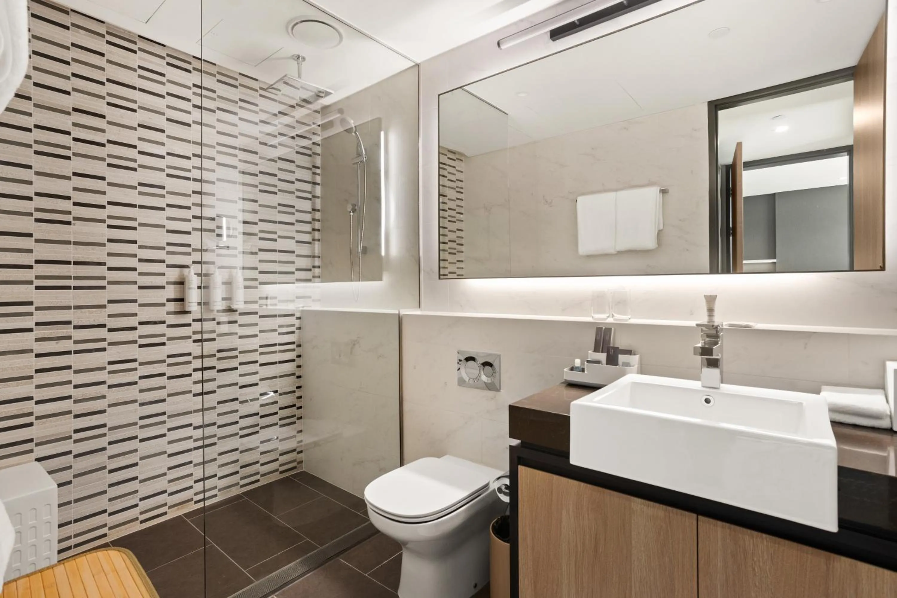 Bathroom in Marriott Executive Apartments Port Moresby