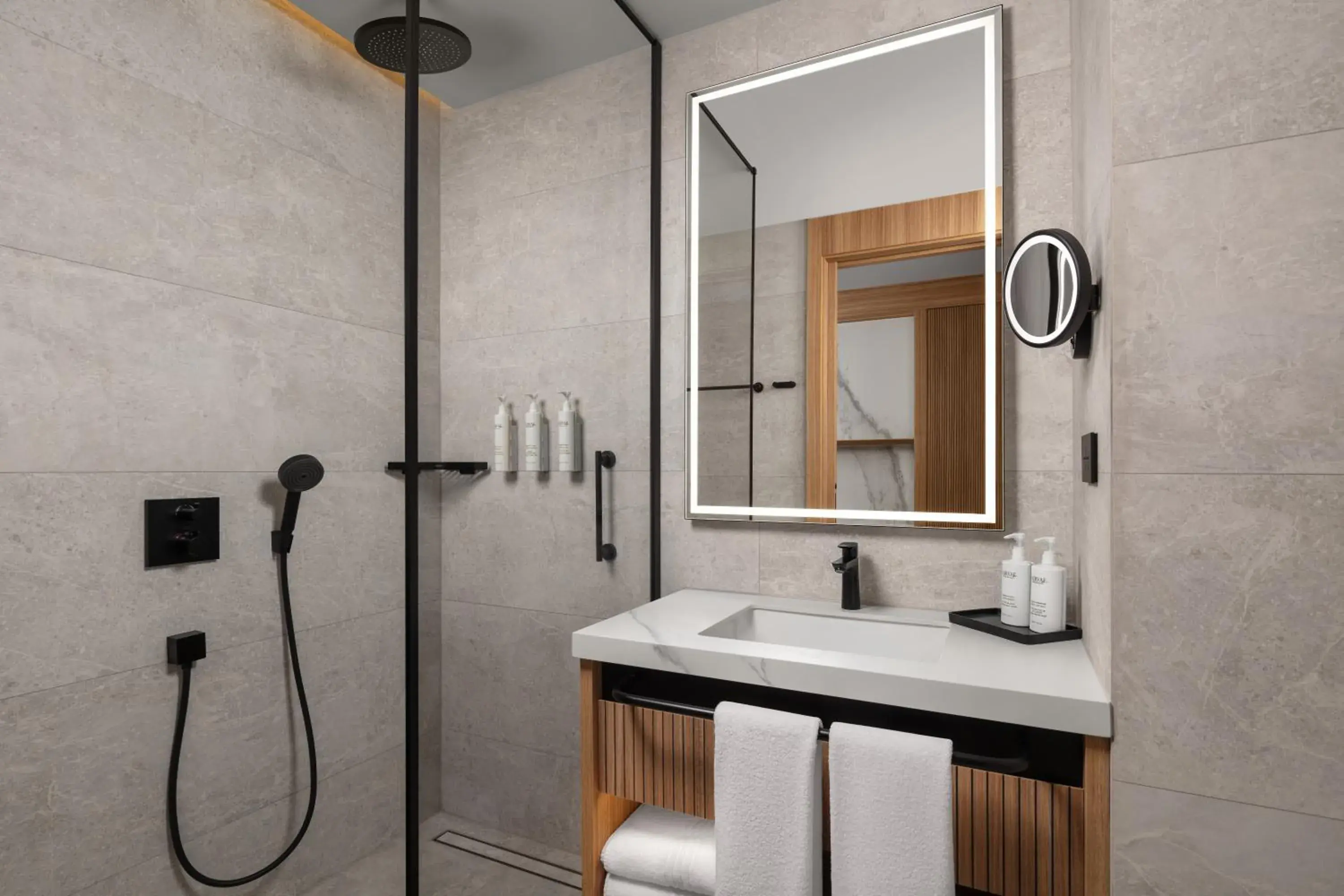 Premium Twin Room with City View in Courtyard by Marriott Prishtina Premium Twin Room with City View in Courtyard by Marriott Prishtina