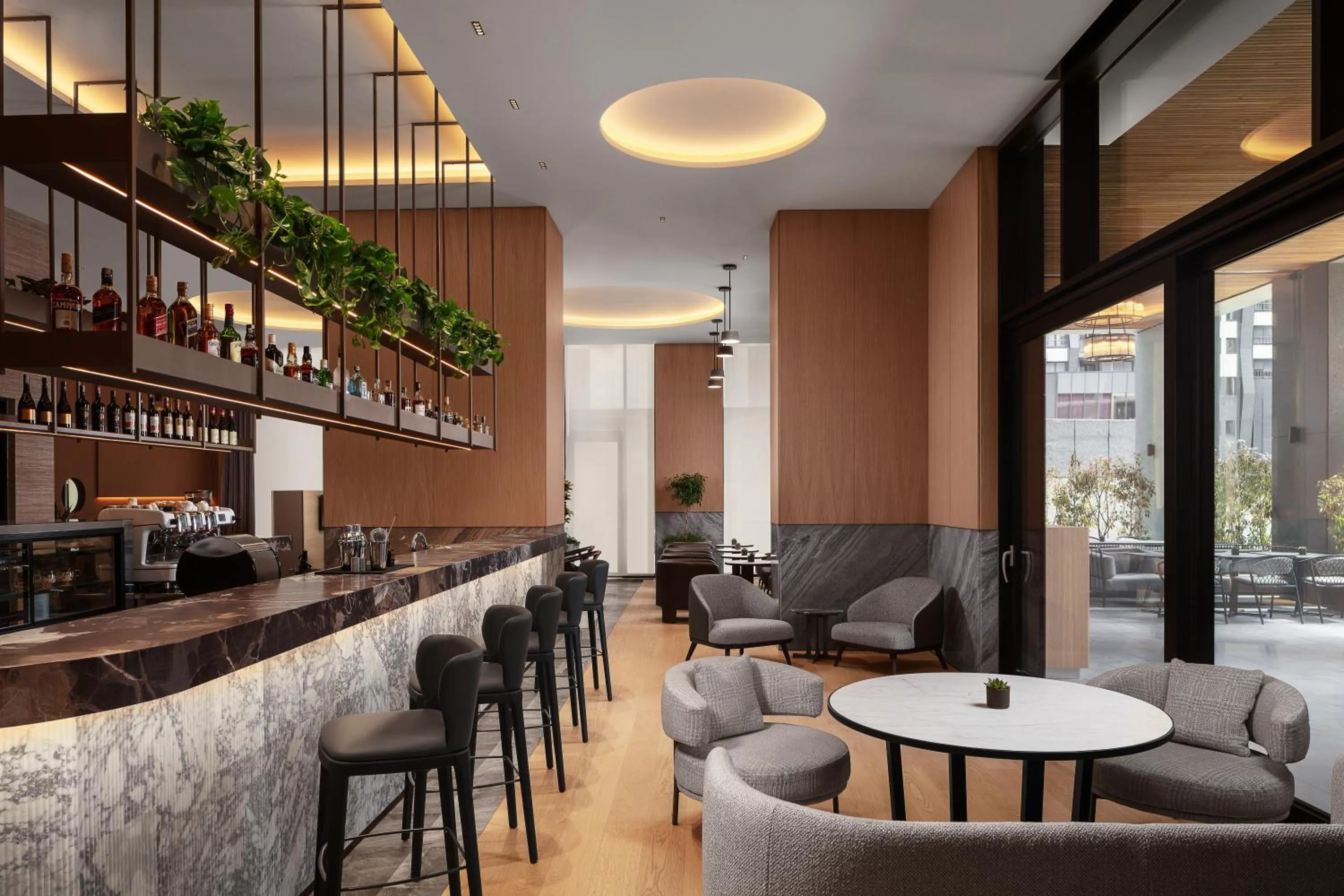Lounge or bar in Courtyard by Marriott Prishtina