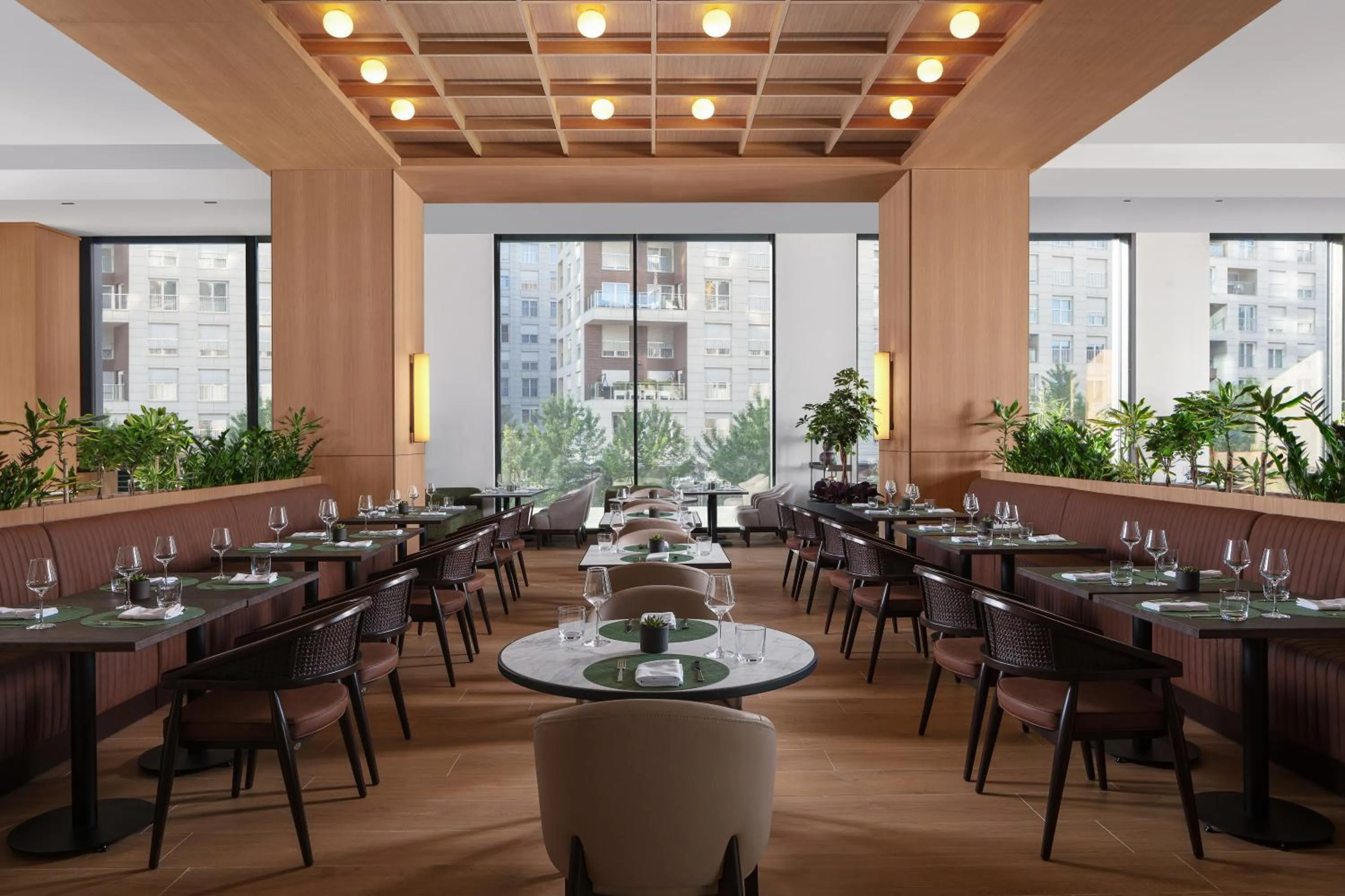 Restaurant/places to eat in Courtyard by Marriott Prishtina