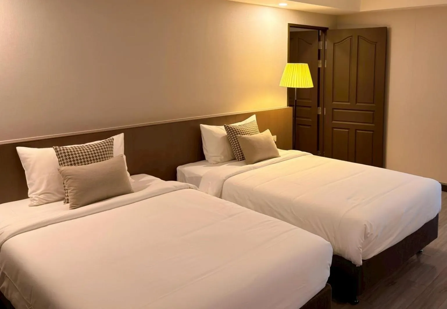 Bed in Miloft Suvarnabhumi Airport Hotel