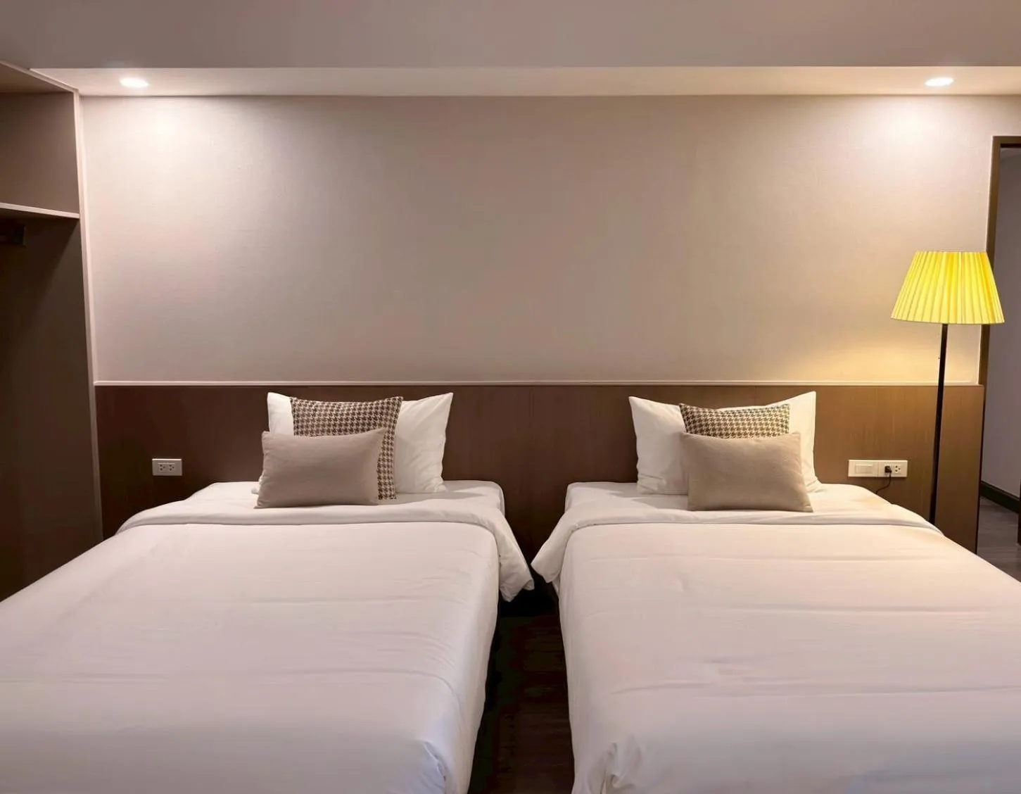 Bedroom, Bed in Miloft Suvarnabhumi Airport Hotel