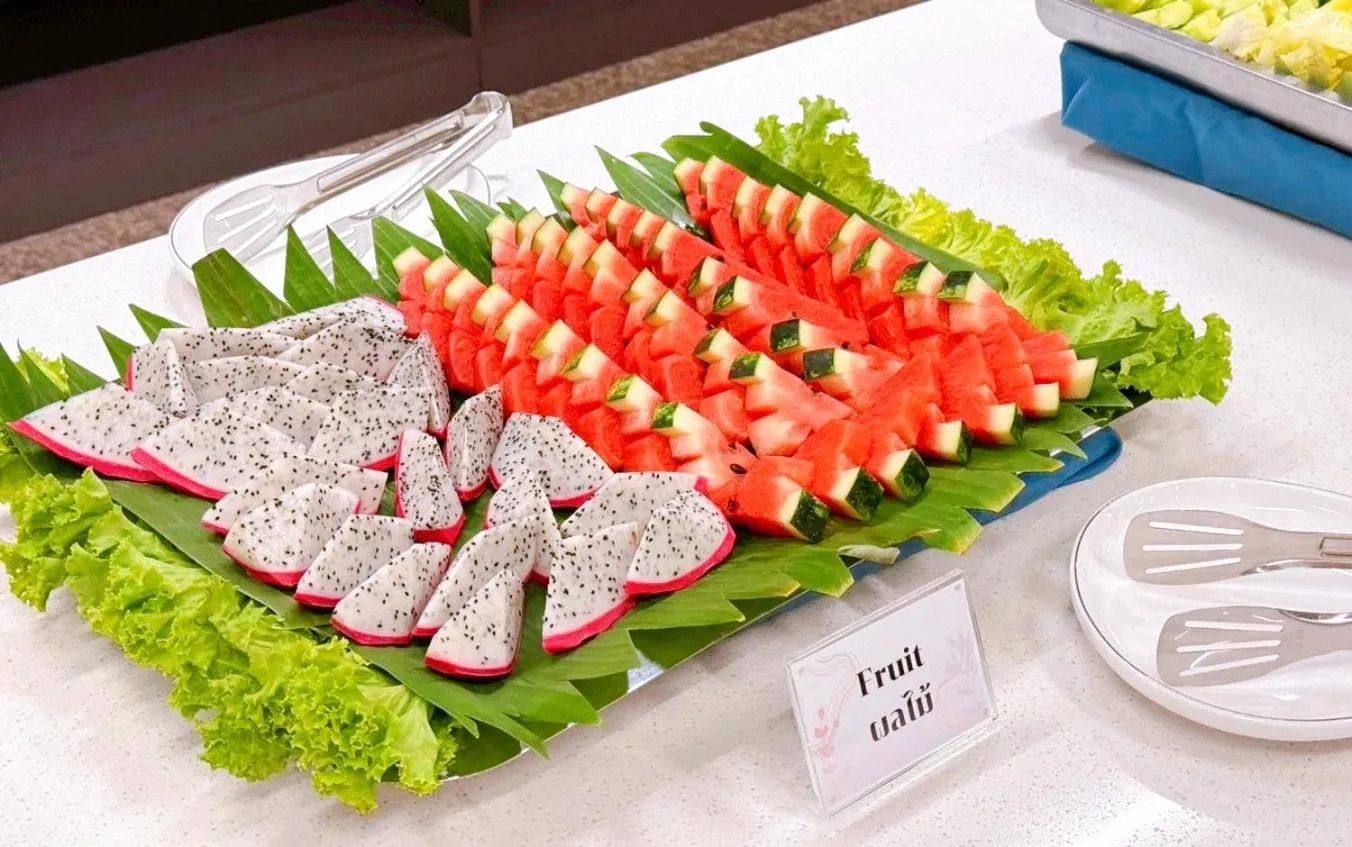 Food and drinks in Miloft Suvarnabhumi Airport Hotel