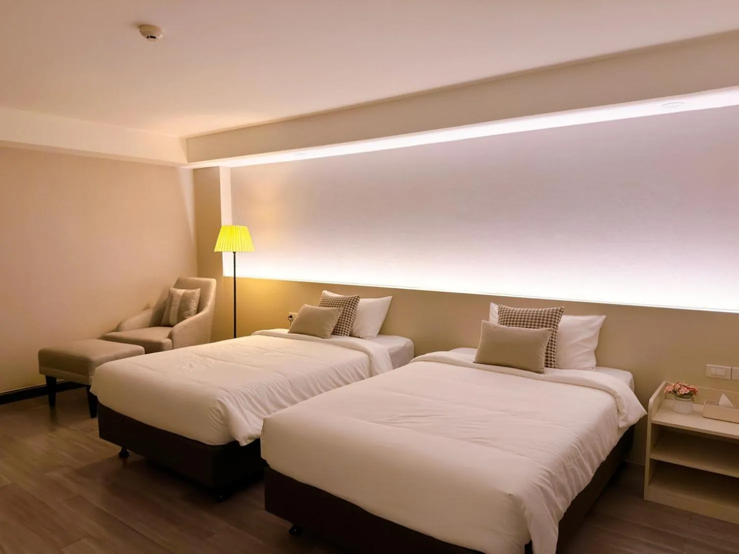 Bed in Miloft Suvarnabhumi Airport Hotel