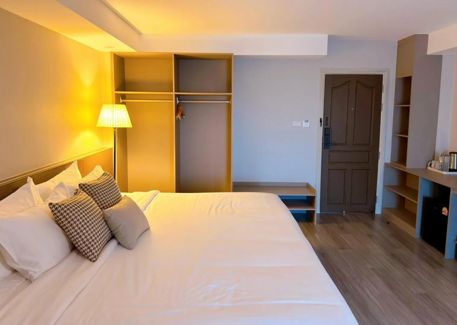 Bedroom, Bed in Miloft Suvarnabhumi Airport Hotel