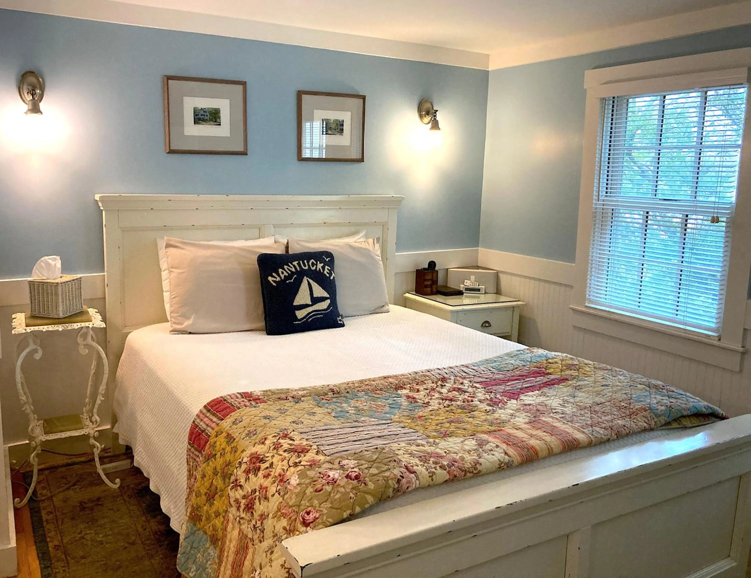 Bedroom, Bed in Revere Guest House