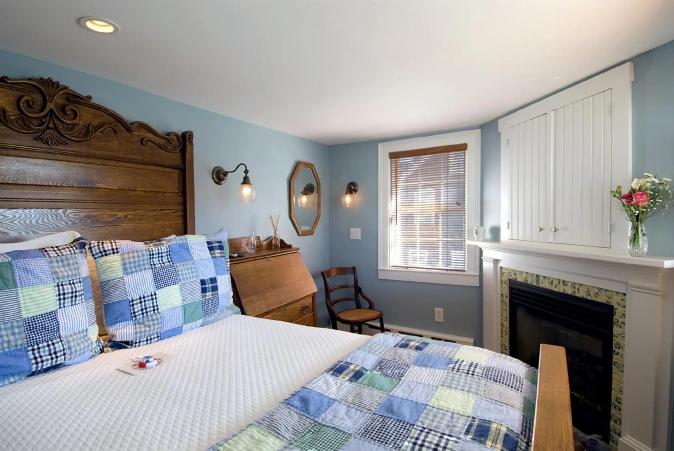 Bed in Revere Guest House