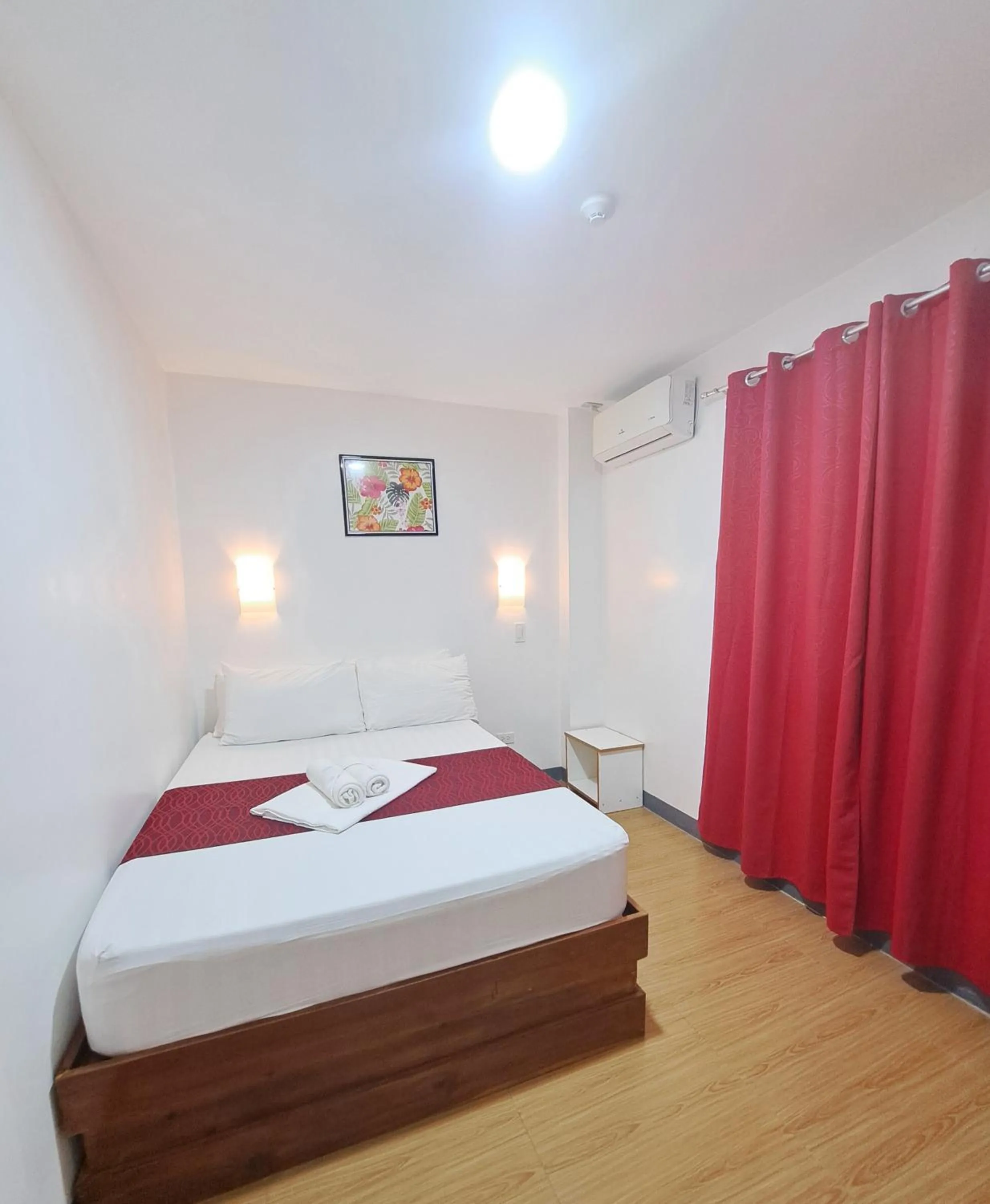 Bed in Virginia Suites