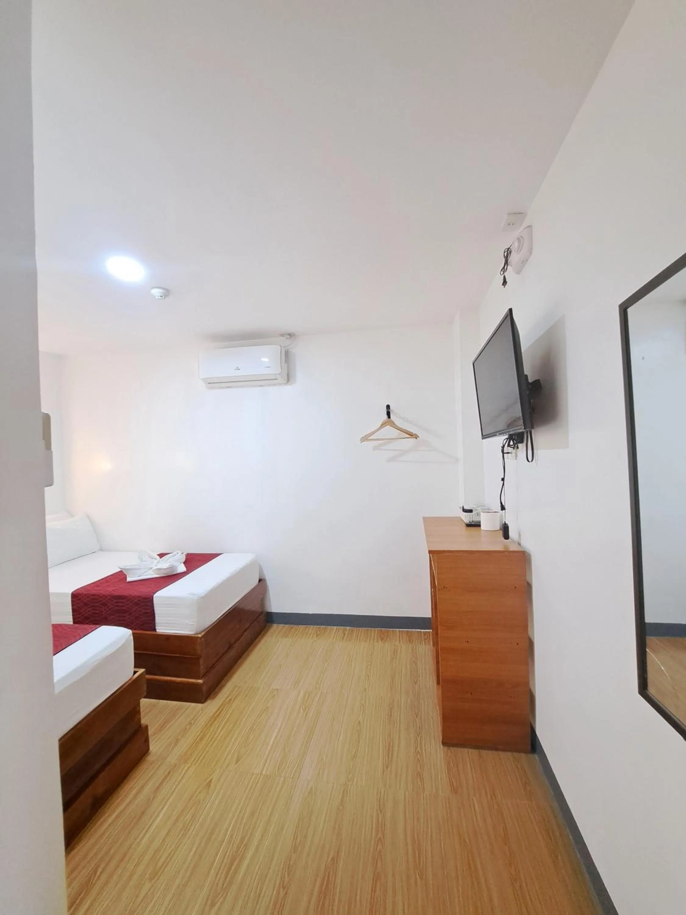 Bed in Virginia Suites