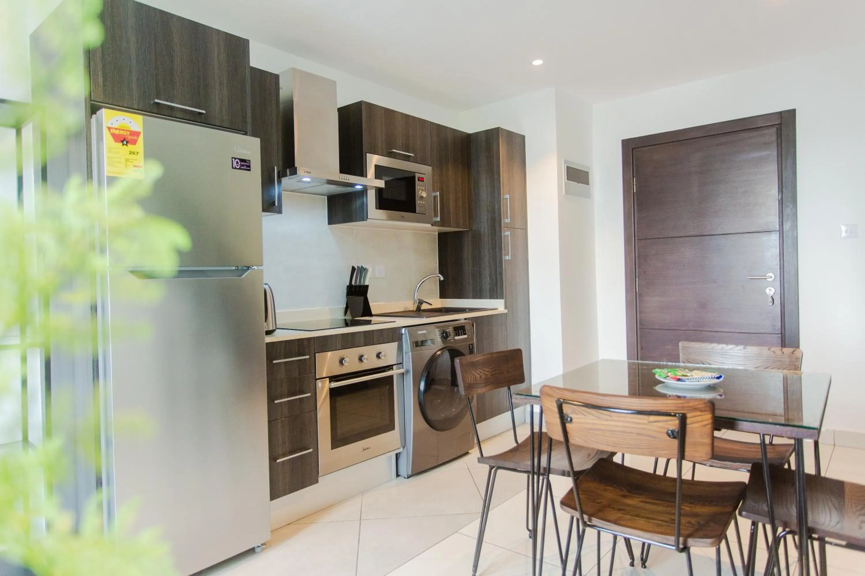 Kitchen or kitchenette in Accra Luxury Apartments at Embassy Gardens