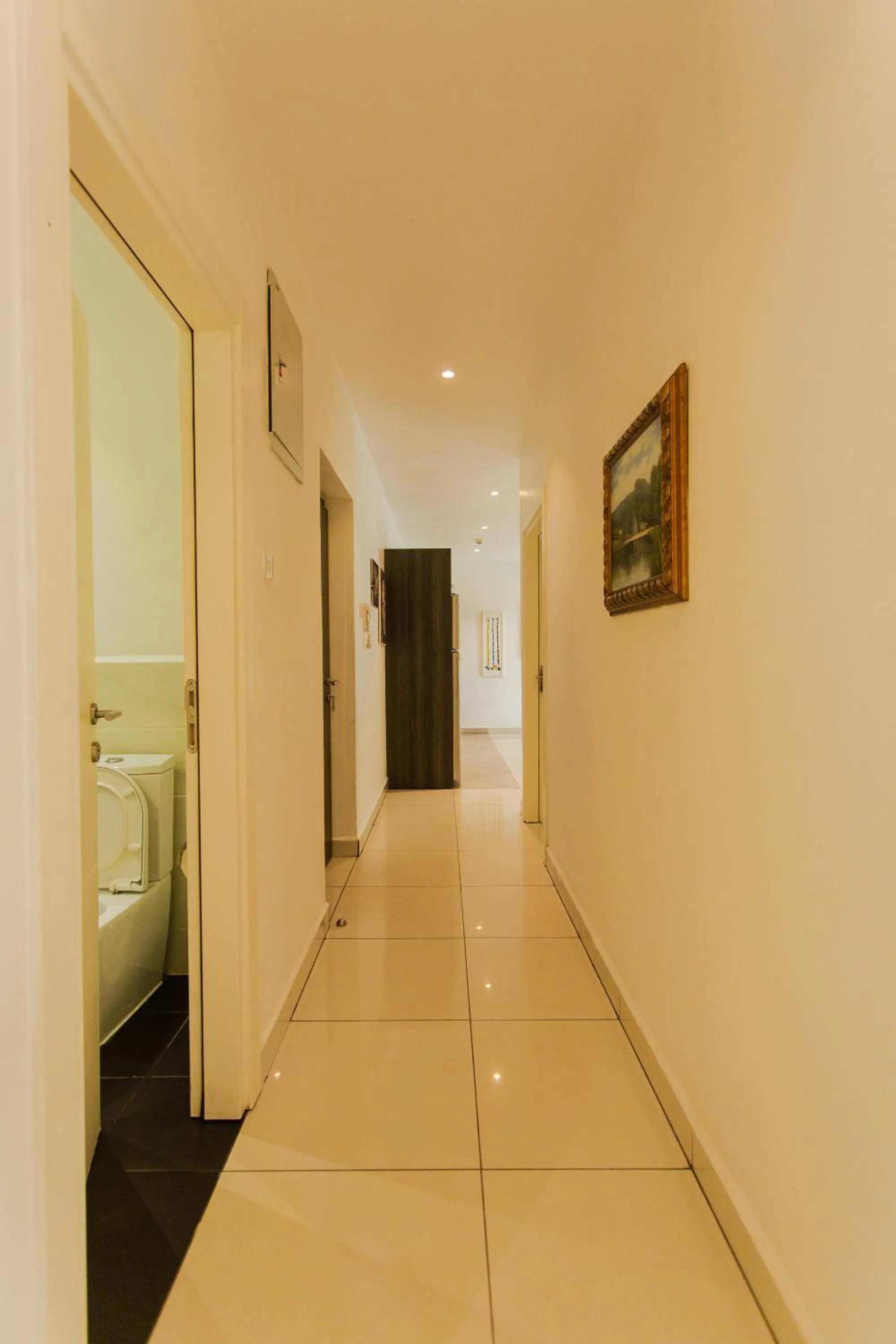 Toilet in Accra Luxury Apartments at Embassy Gardens