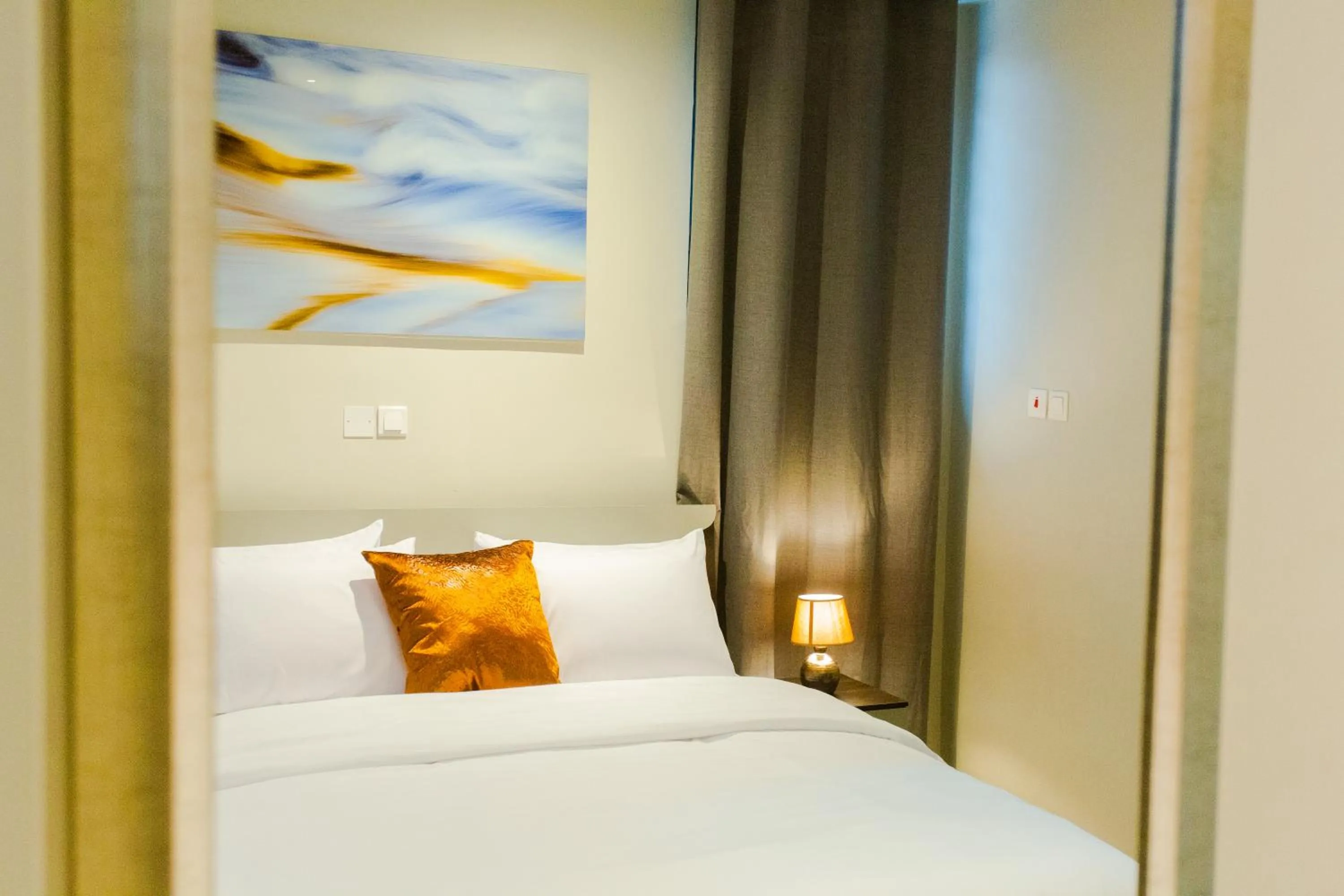 Bed in Accra Luxury Apartments at Embassy Gardens