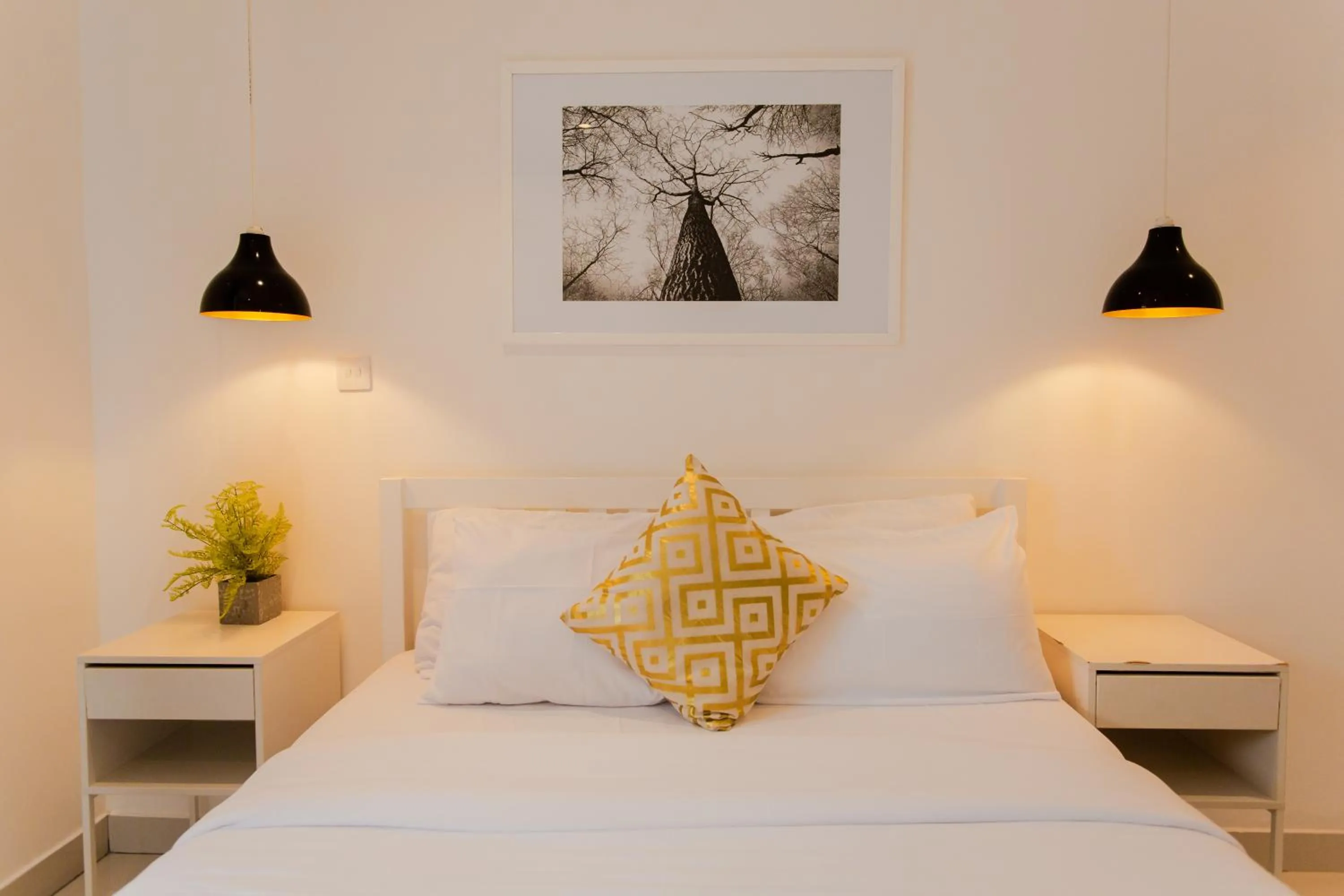 Bed in Accra Luxury Apartments at Embassy Gardens