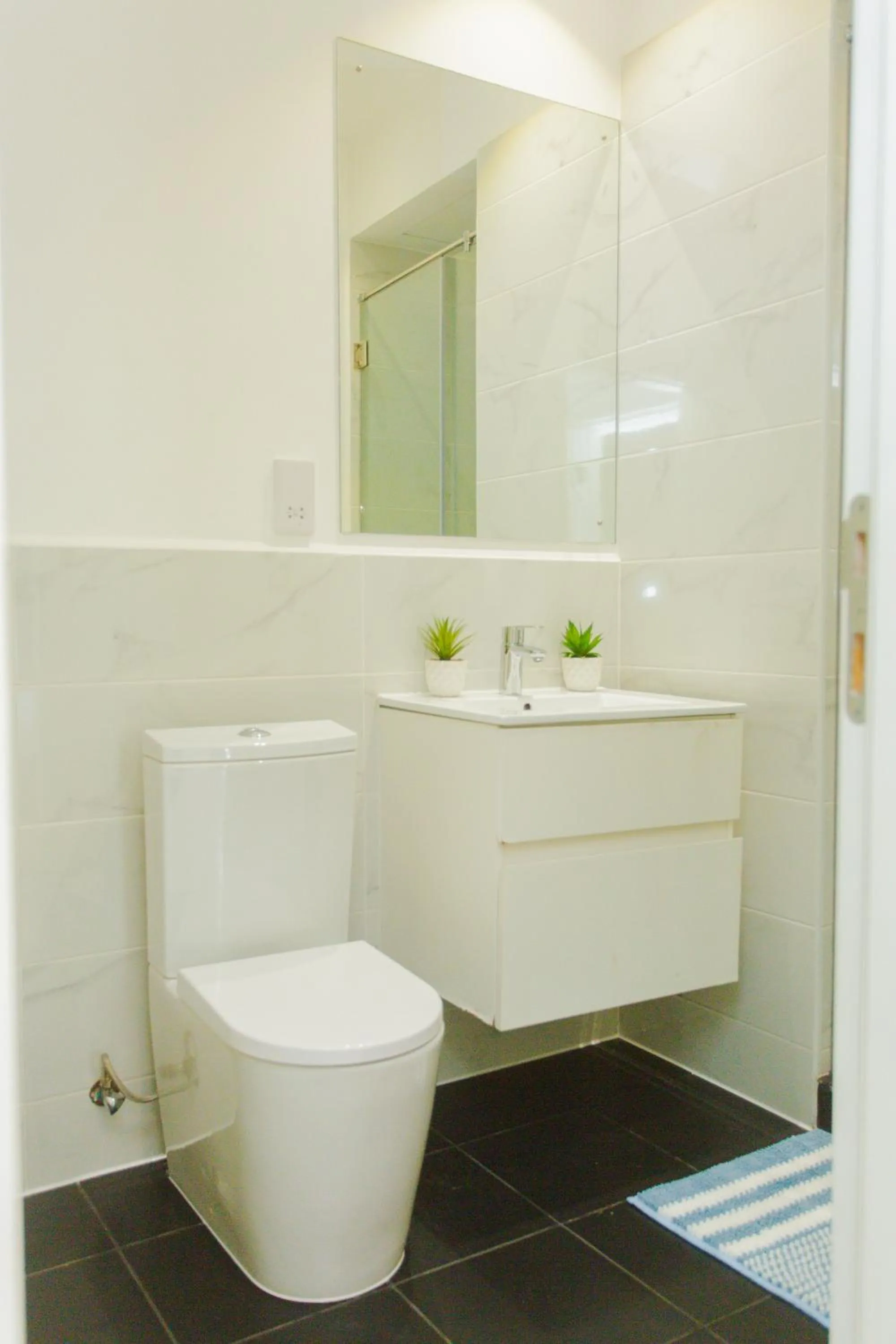 Bathroom in Accra Luxury Apartments at Embassy Gardens