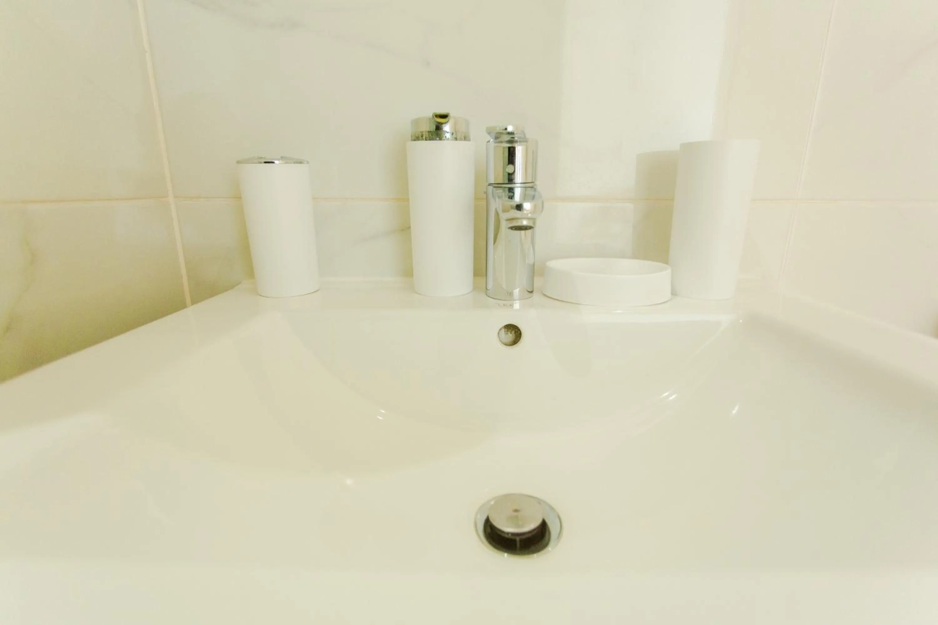 Bathroom in Accra Luxury Apartments at Embassy Gardens