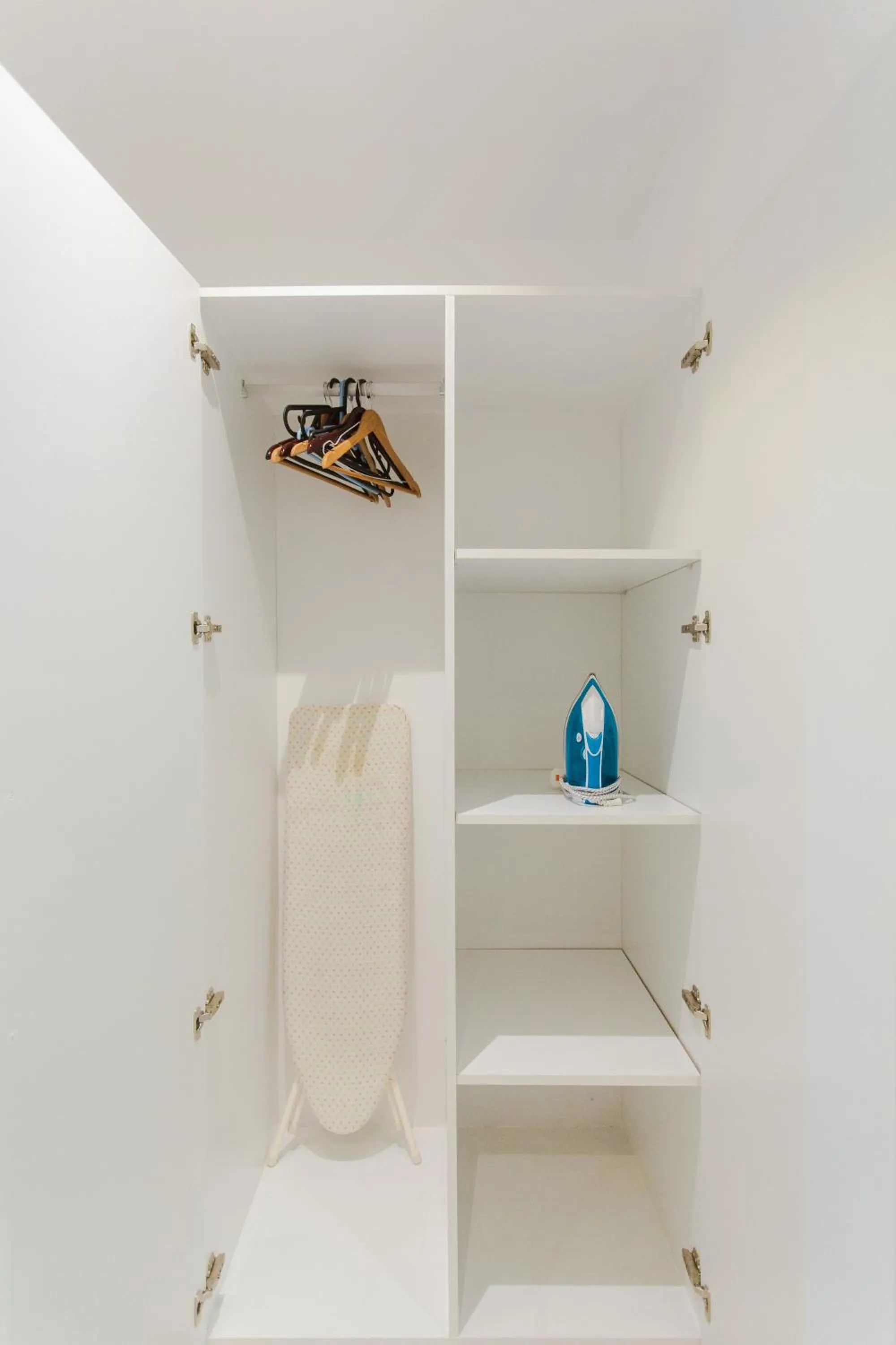 wardrobe in Accra Luxury Apartments at Embassy Gardens