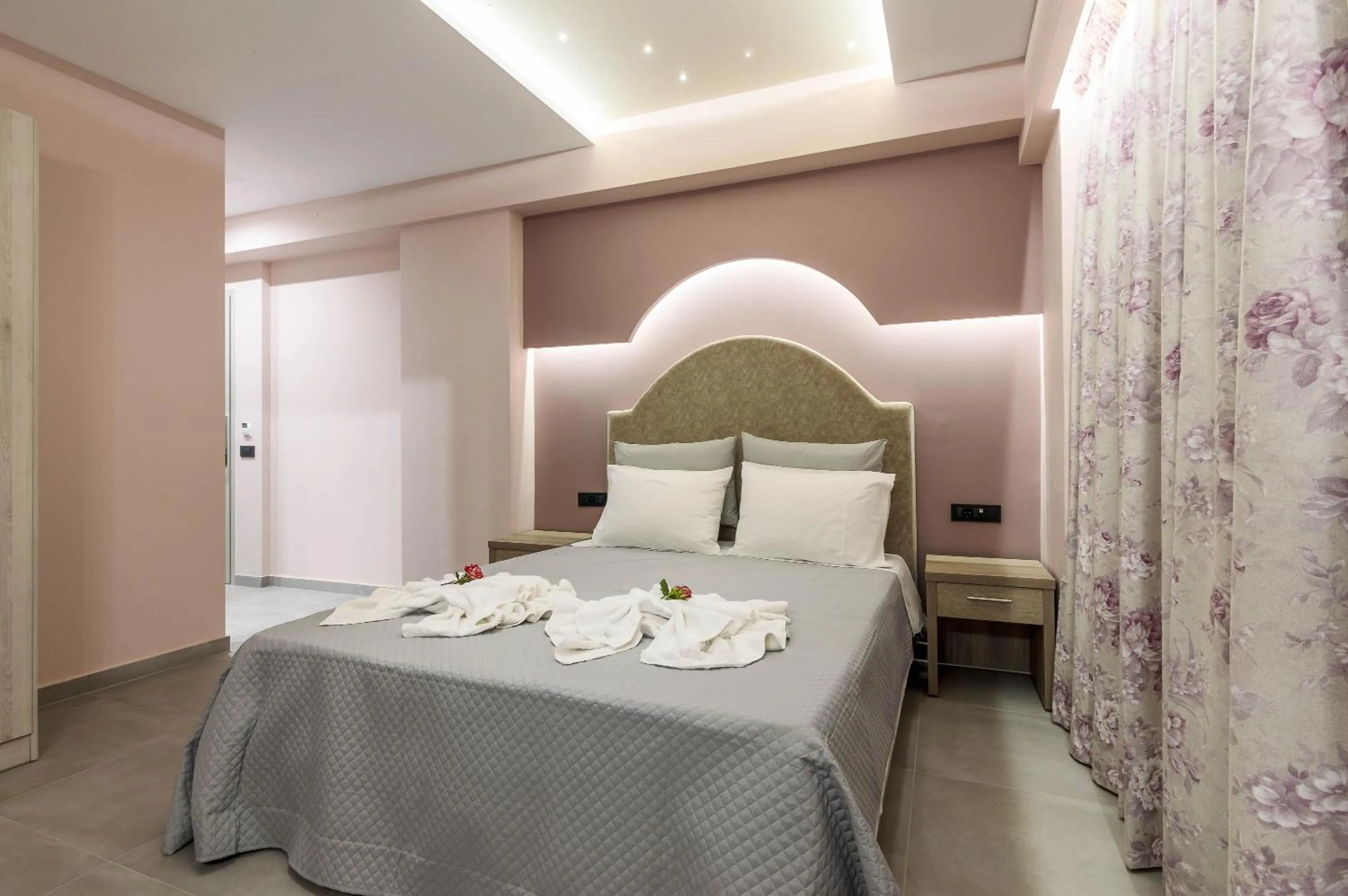 Bed in Artemis Apartments