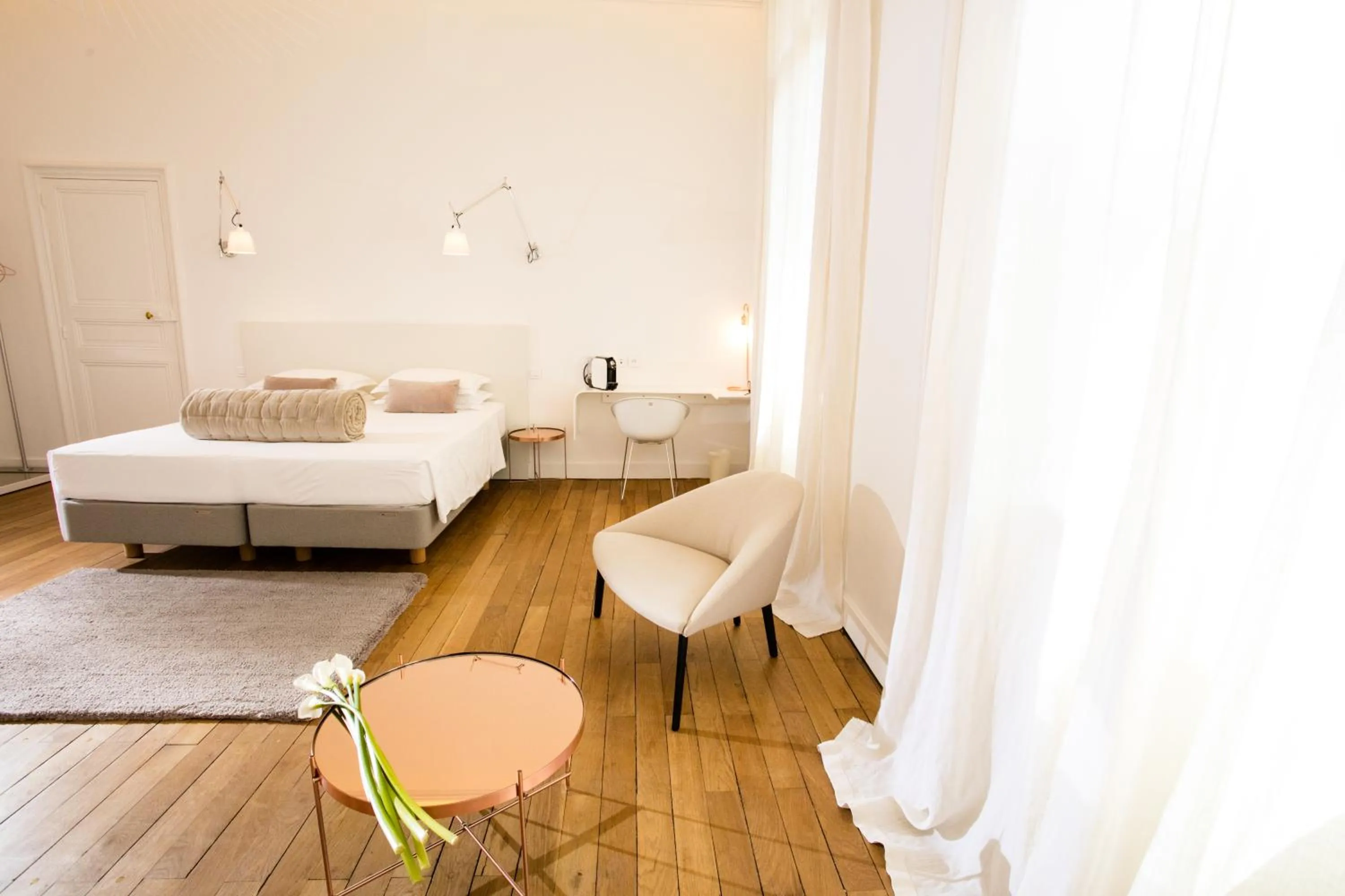 Bedroom, Bed in L'Hôtel Particulier Beziers