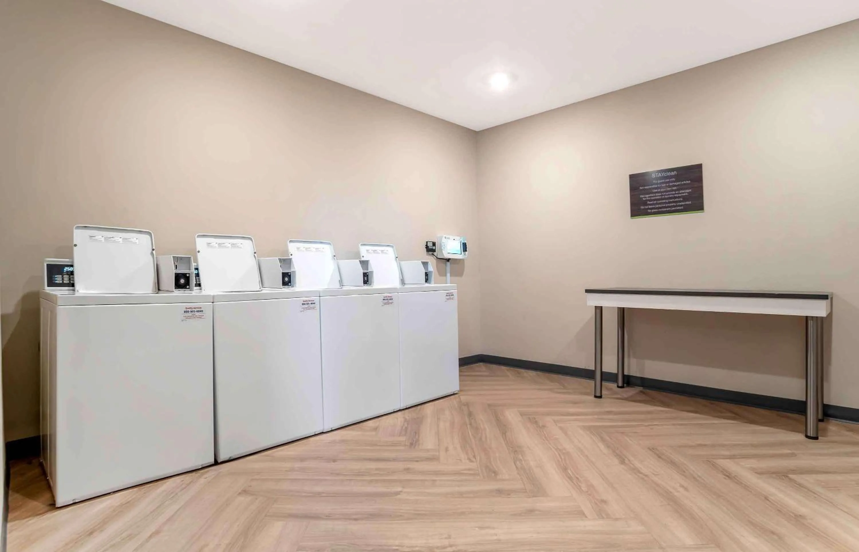 Property building in Extended Stay America Premier Suites - Pensacola - NAS Corry Station