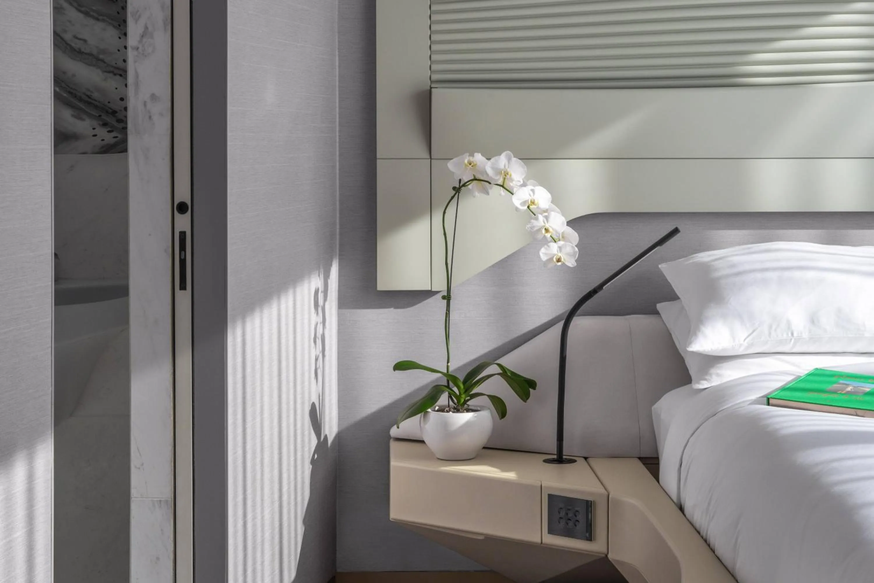 Bed in ME Dubai Residences