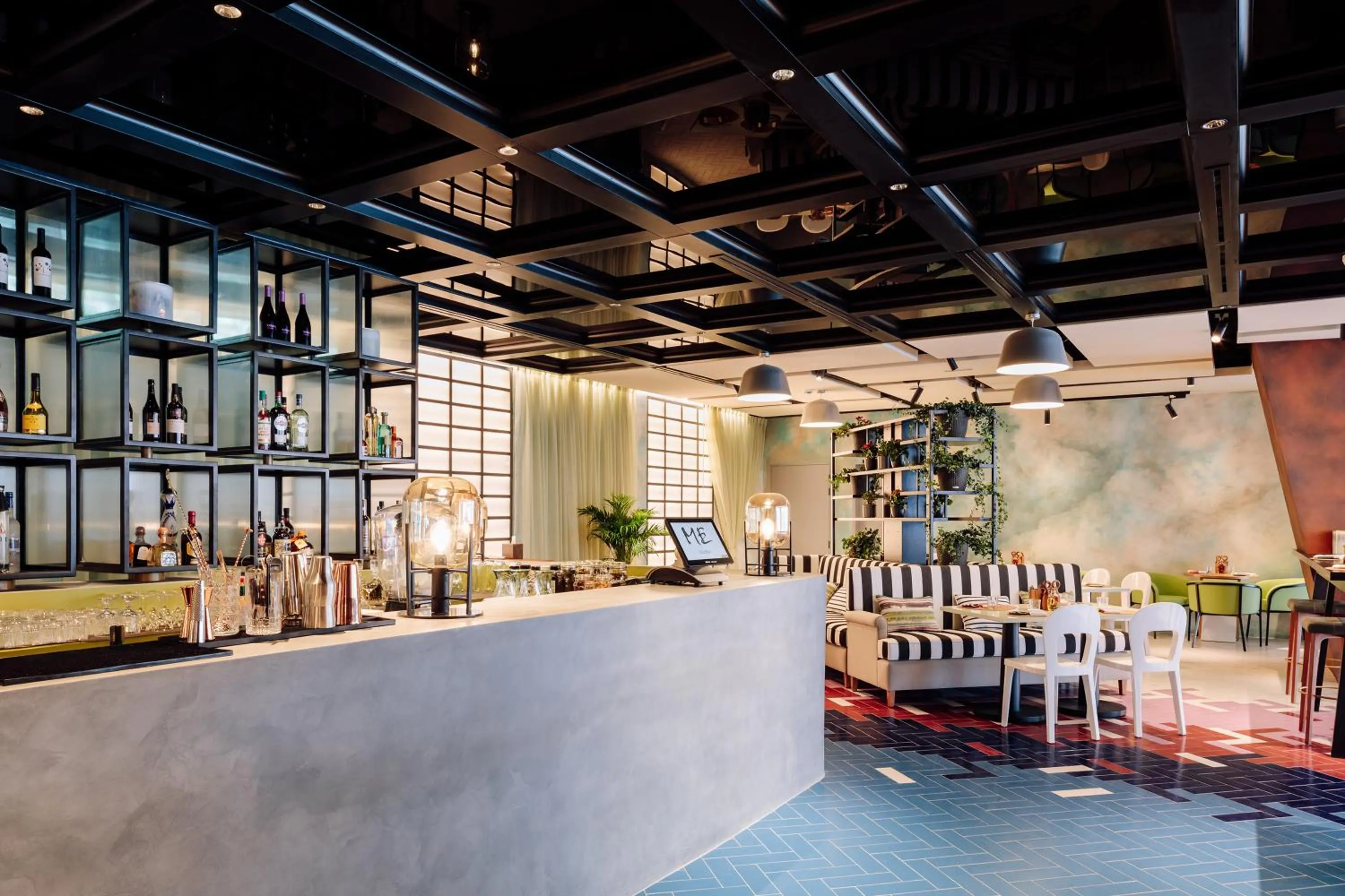 Restaurant/places to eat in ME Dubai Residences