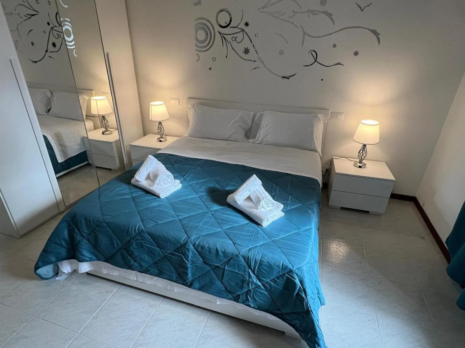 Bedroom, Bed in Mario&Elena House