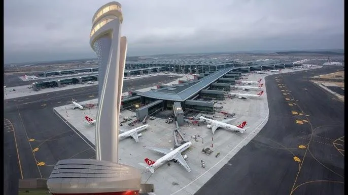 Day in BZN Airport Hotel