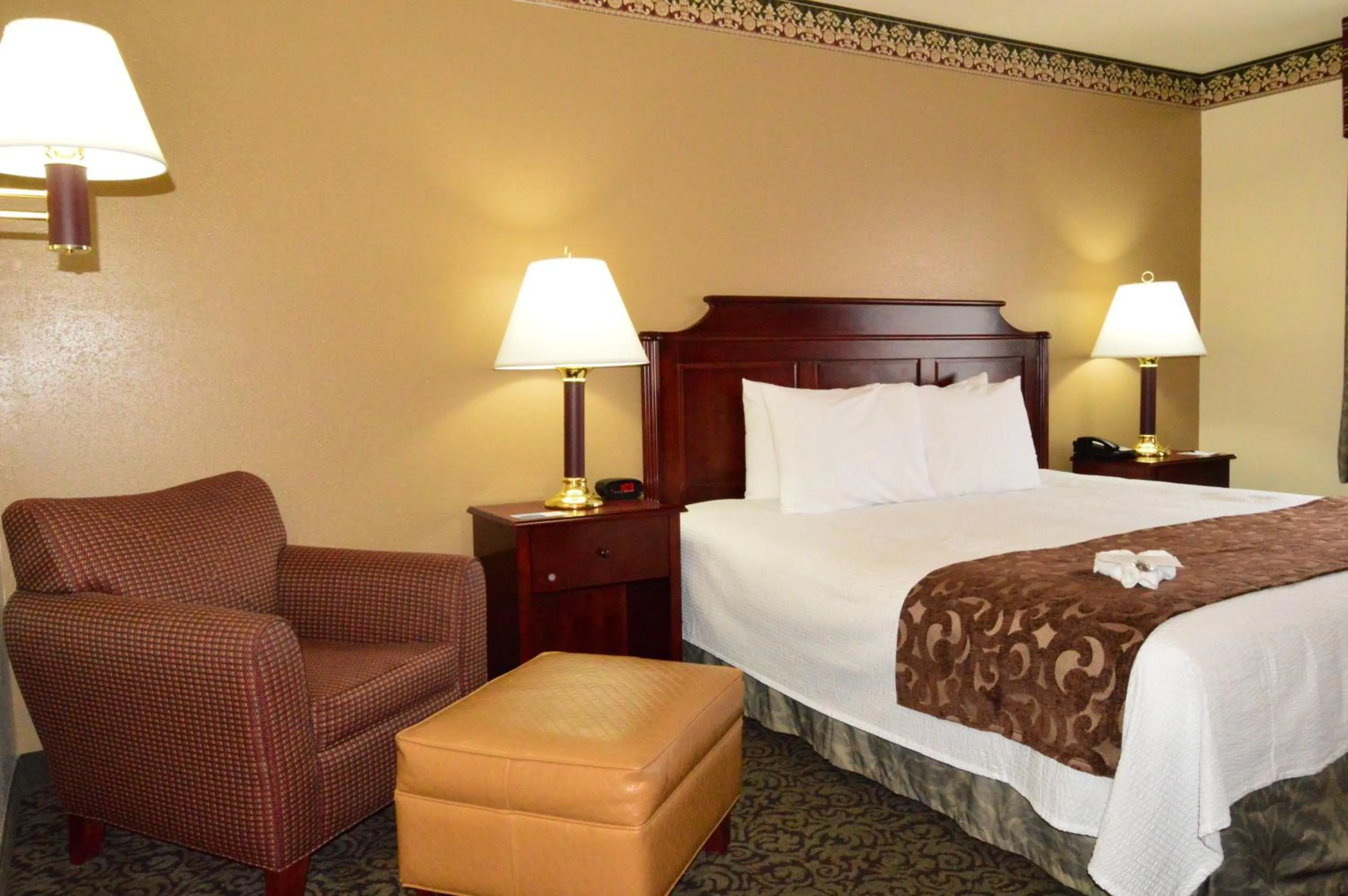 Photo of the whole room, Bed in FairBridge Inn Express Dillon