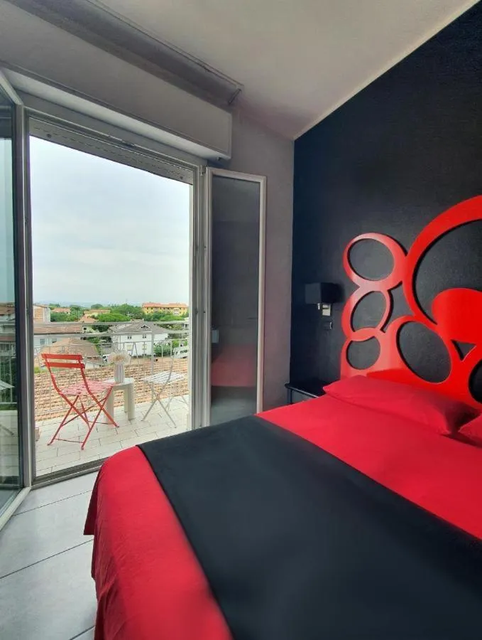 Bed in Coelho Beach Hotel