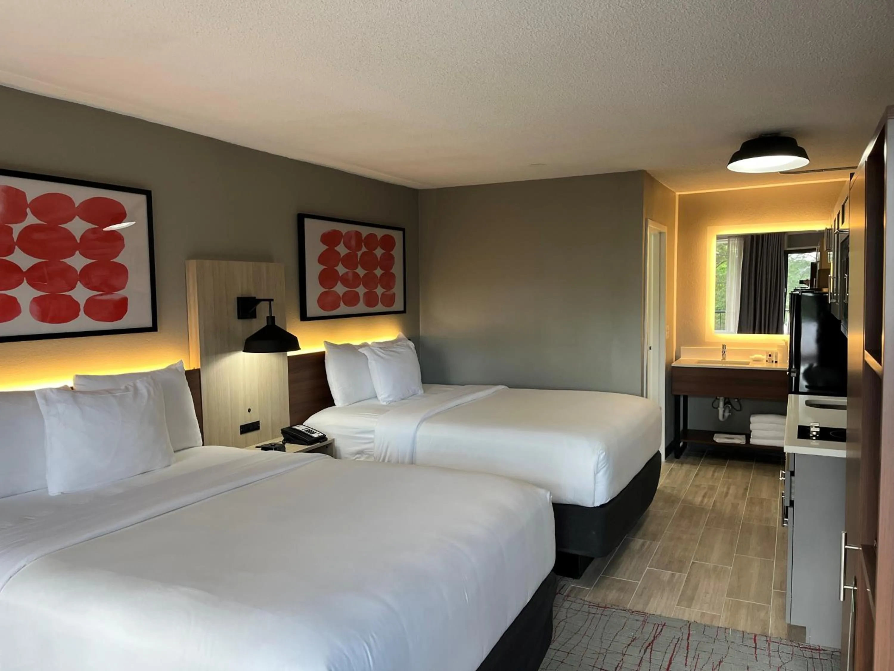 Bed in Hawthorn Extended Stay by Wyndham Columbia-Ft Jackson