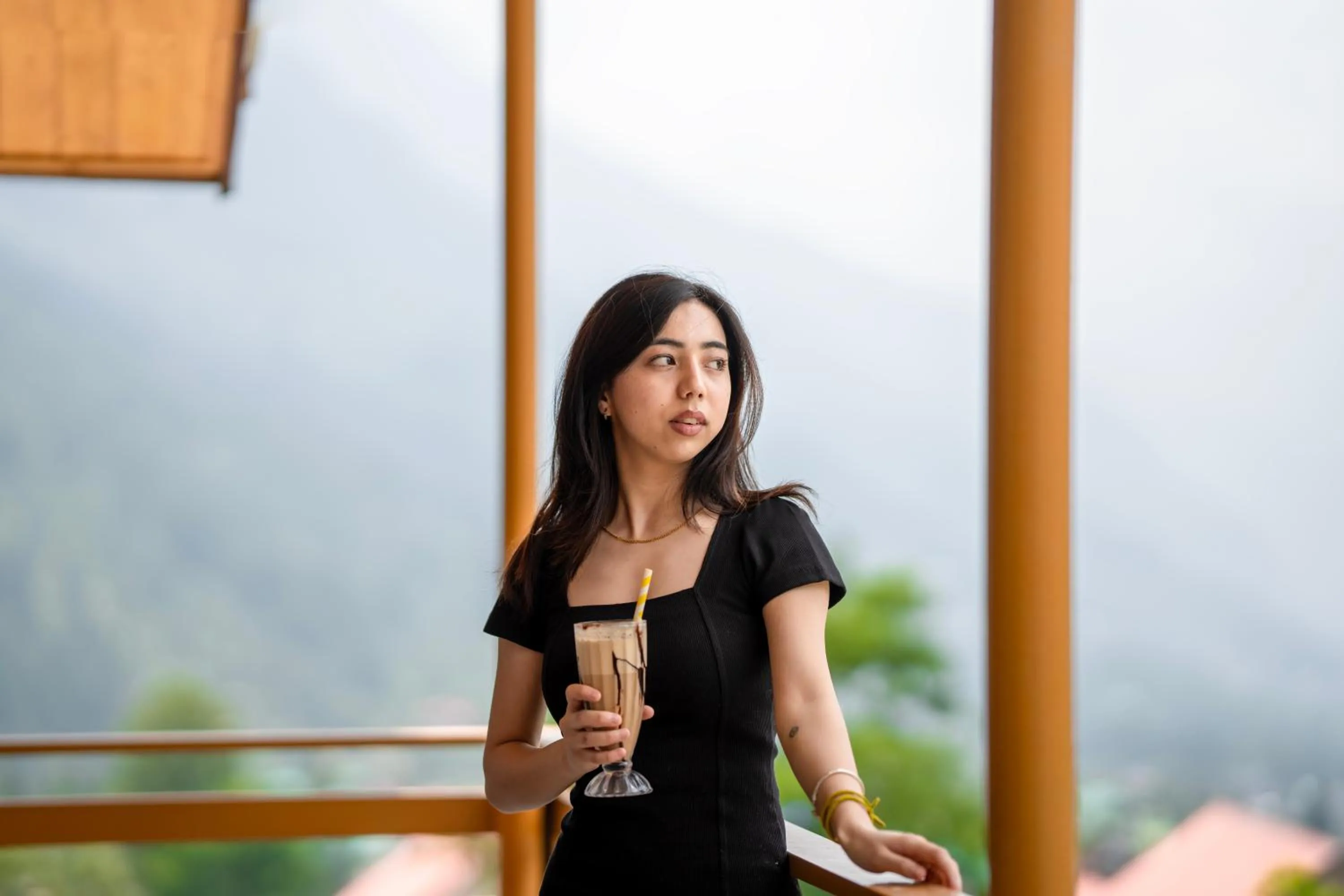 Balcony/Terrace in Olgah Manali