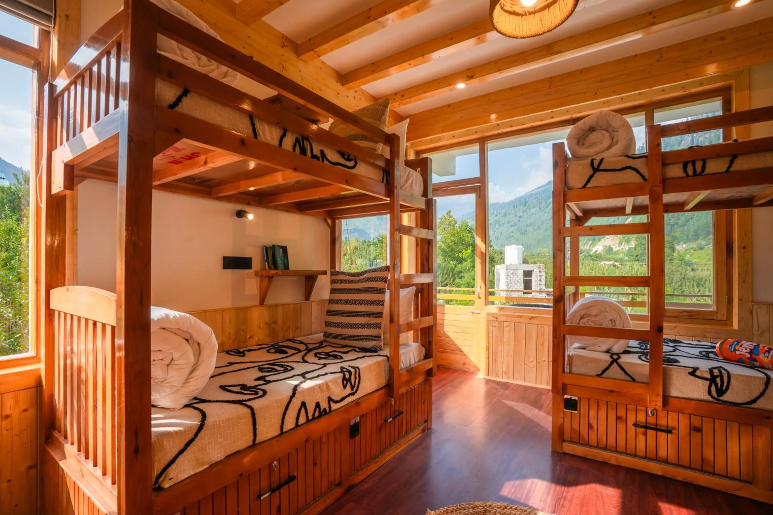 Natural landscape in Olgah Manali