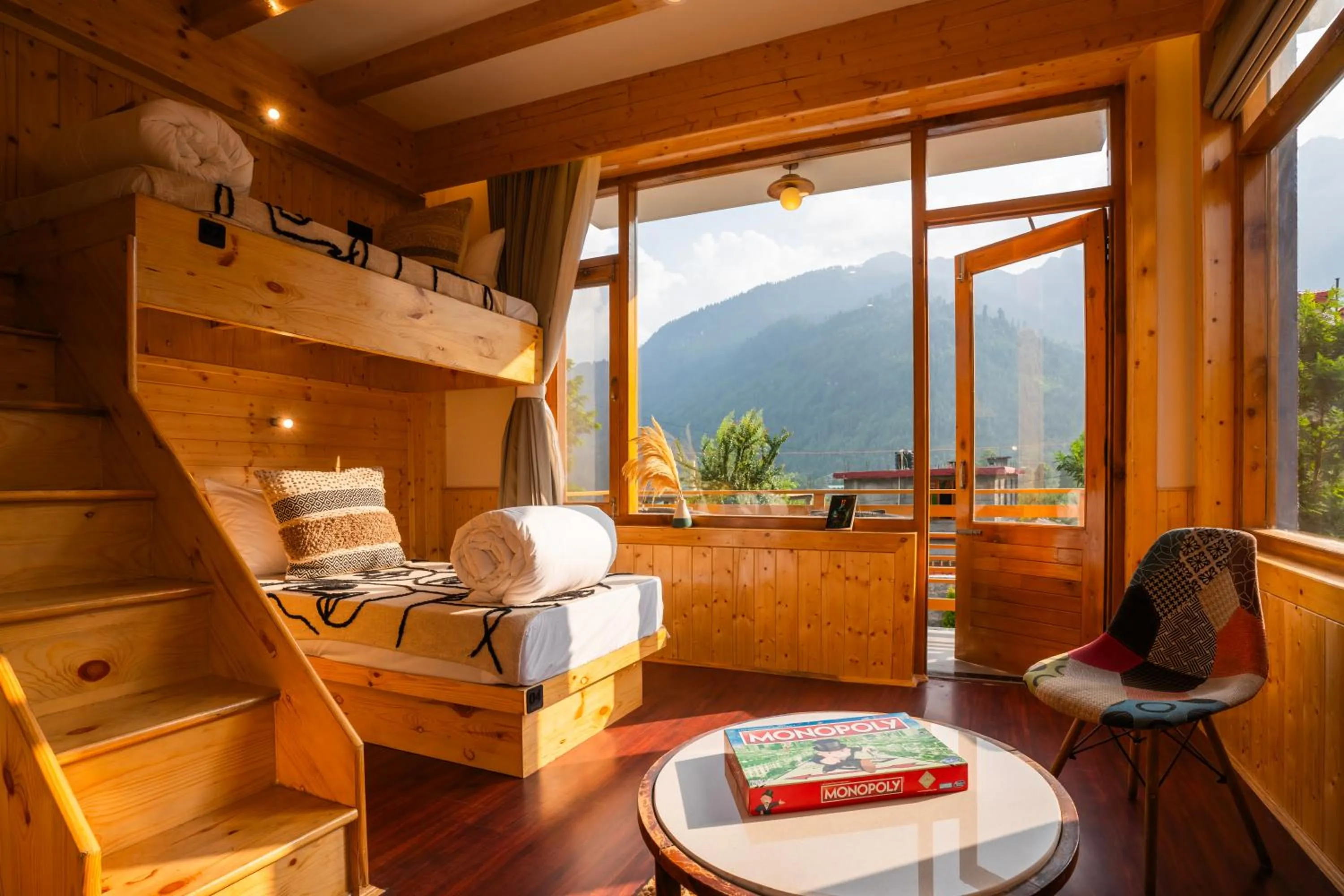 Mountain view in Olgah Manali