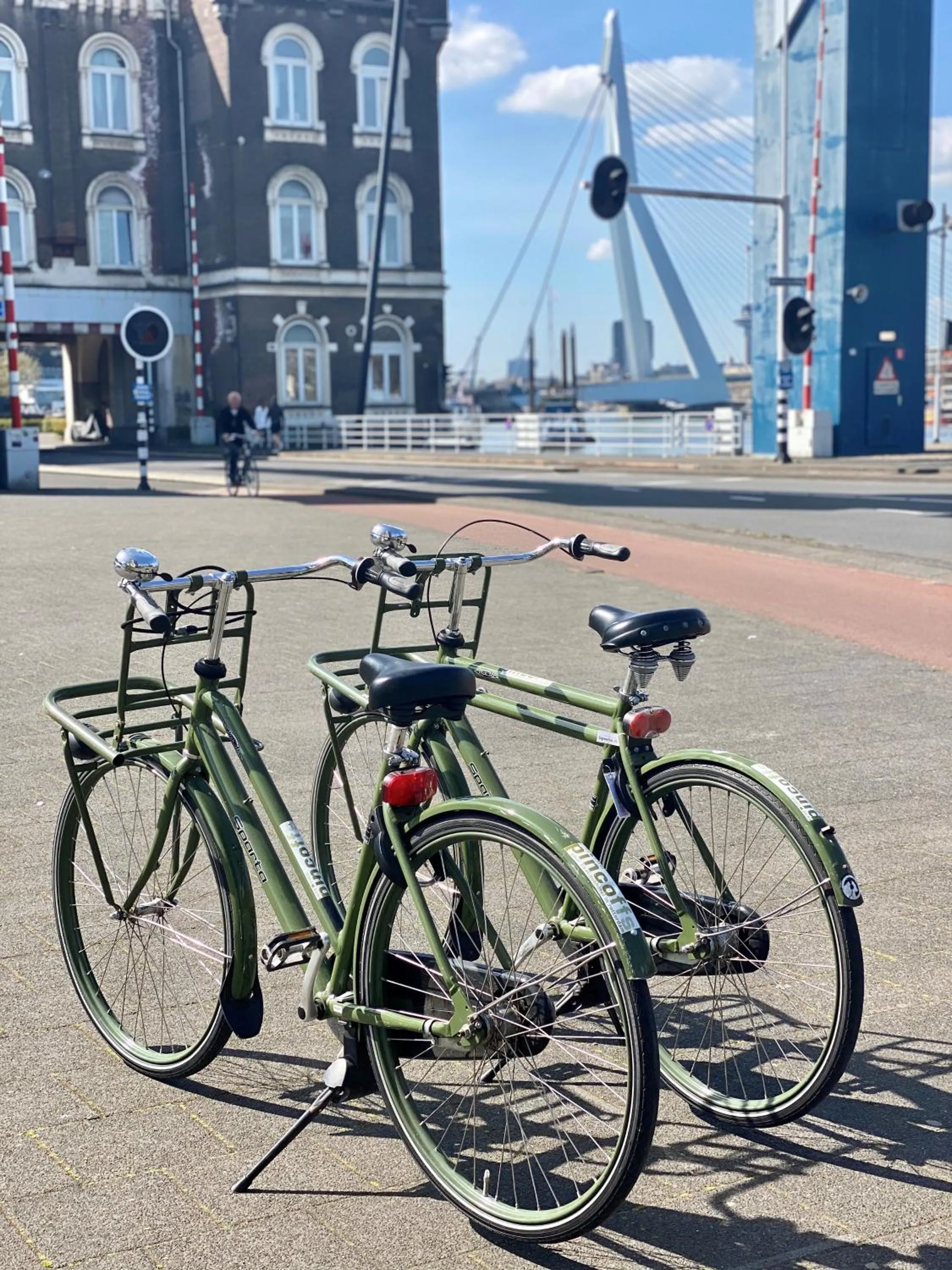 People in Suitehotel Pincoffs