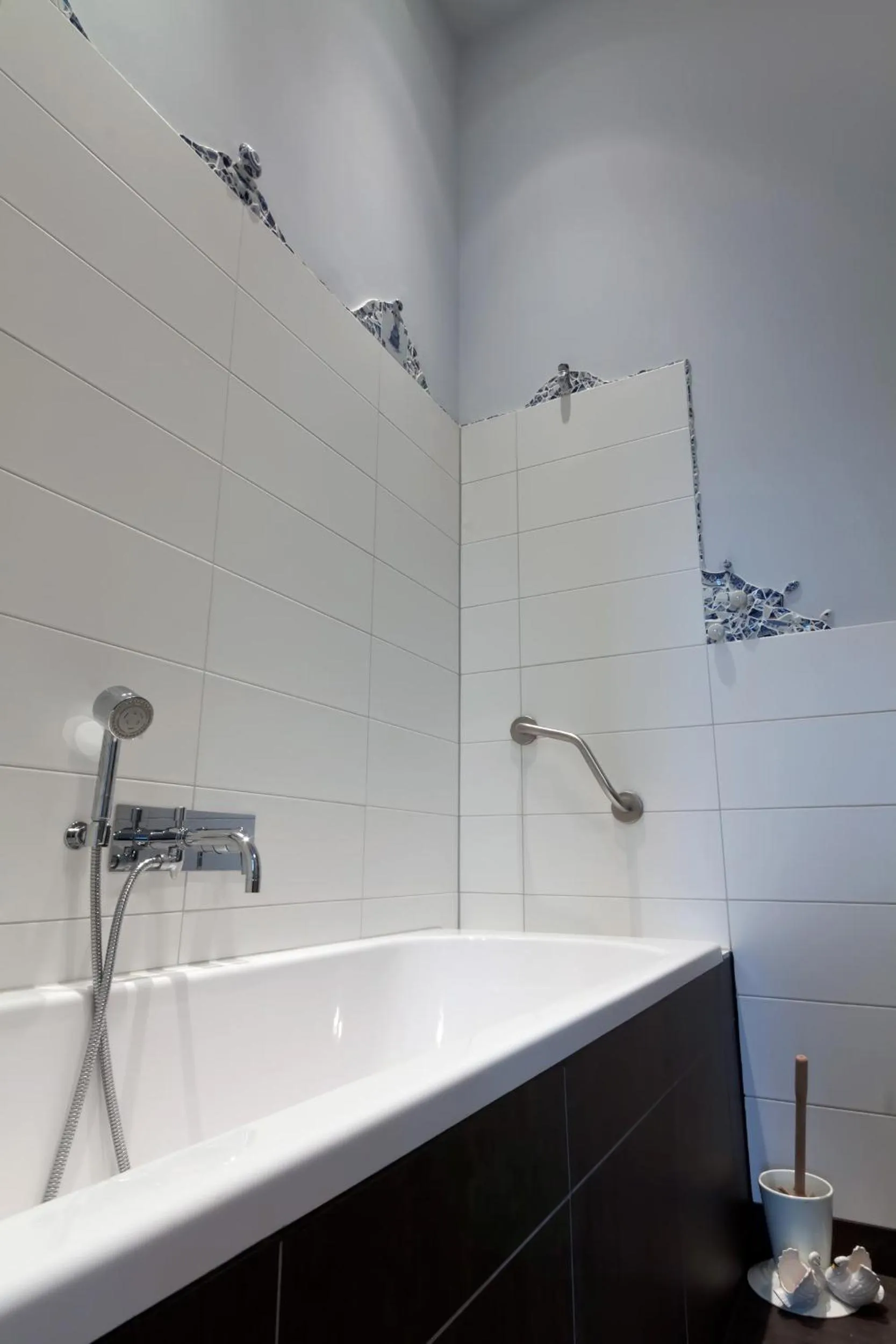 Bathroom in Suitehotel Pincoffs