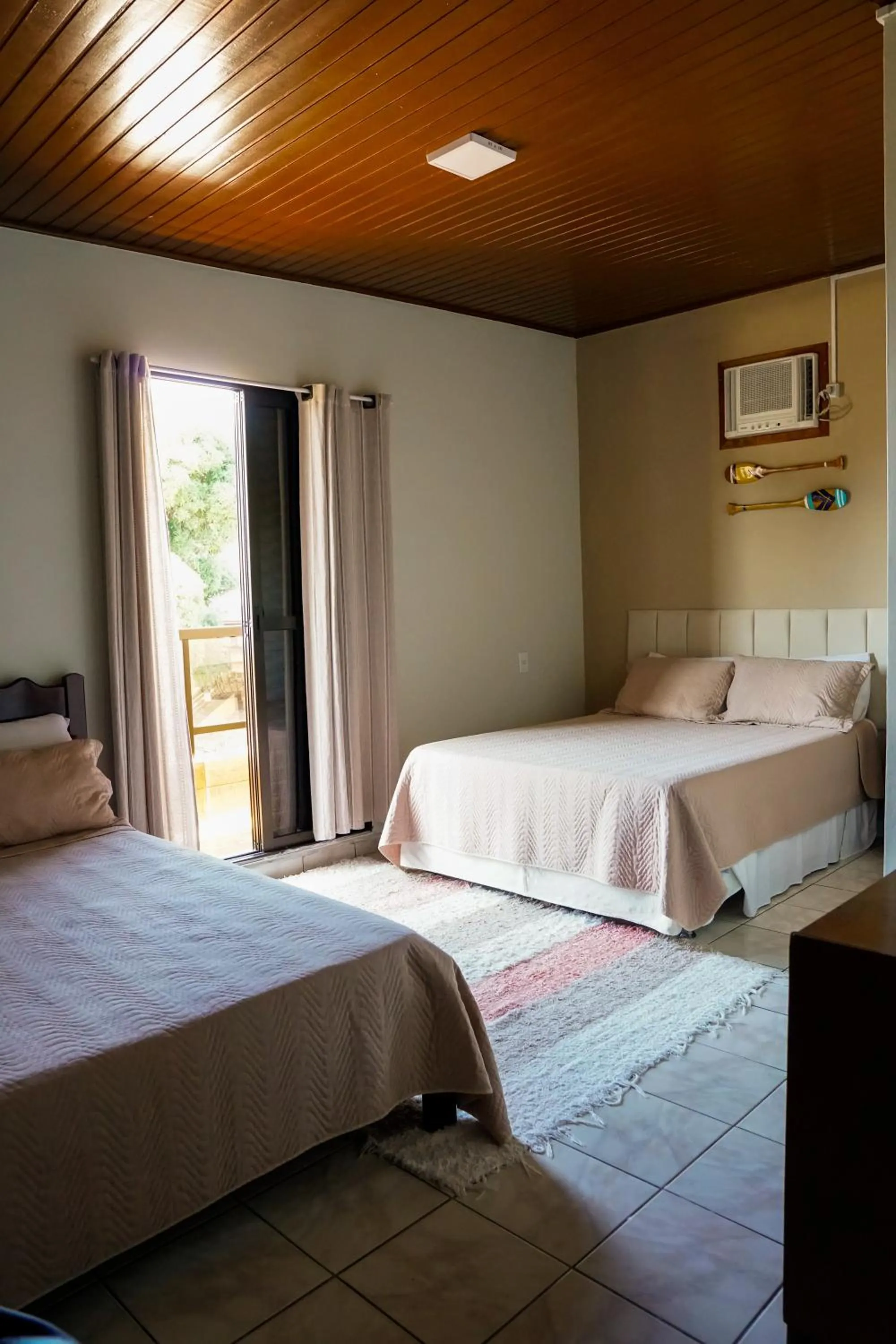 Photo of the whole room in Pousada Amanhecer do Itaguá