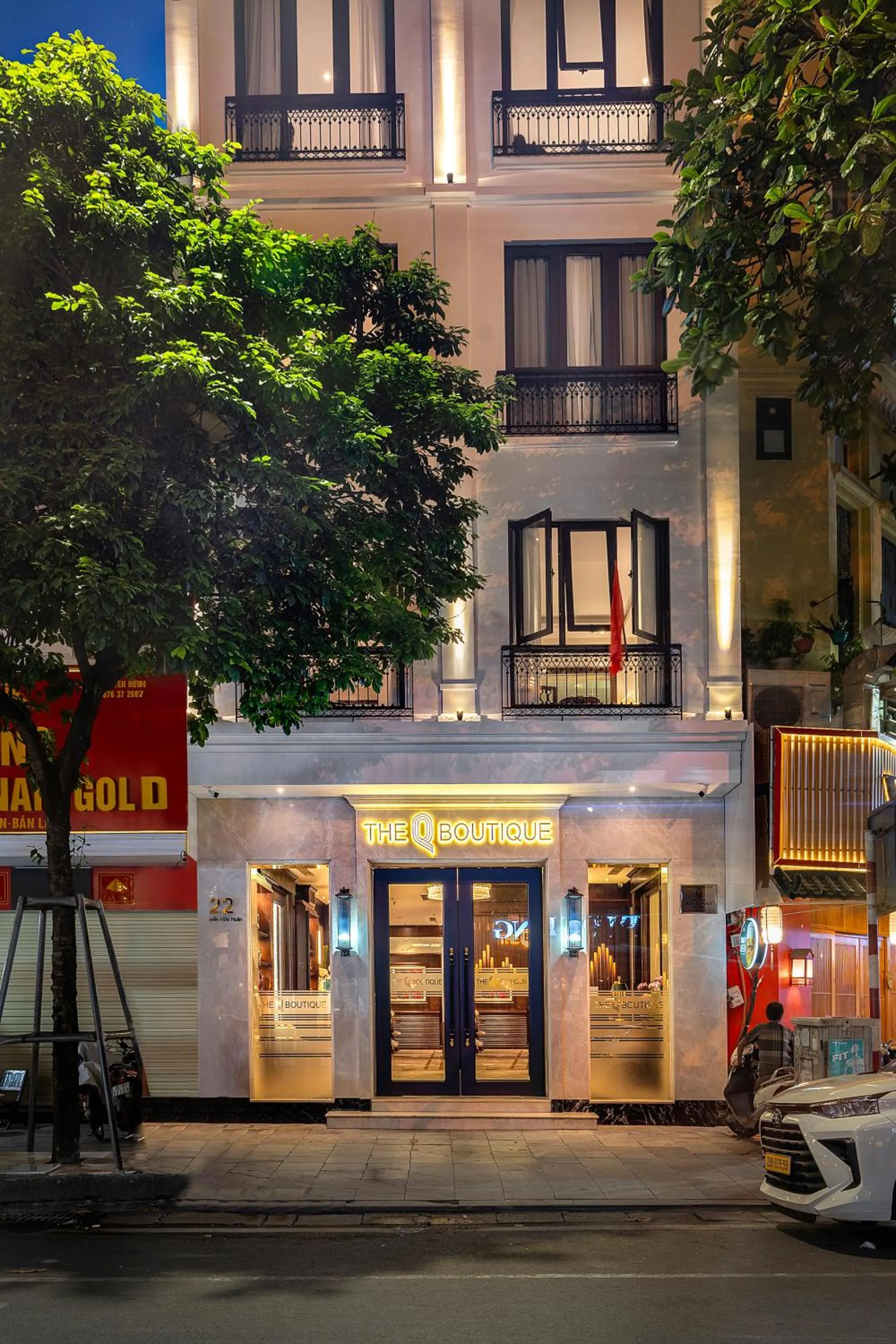 Property building in The Q Boutique Hotel