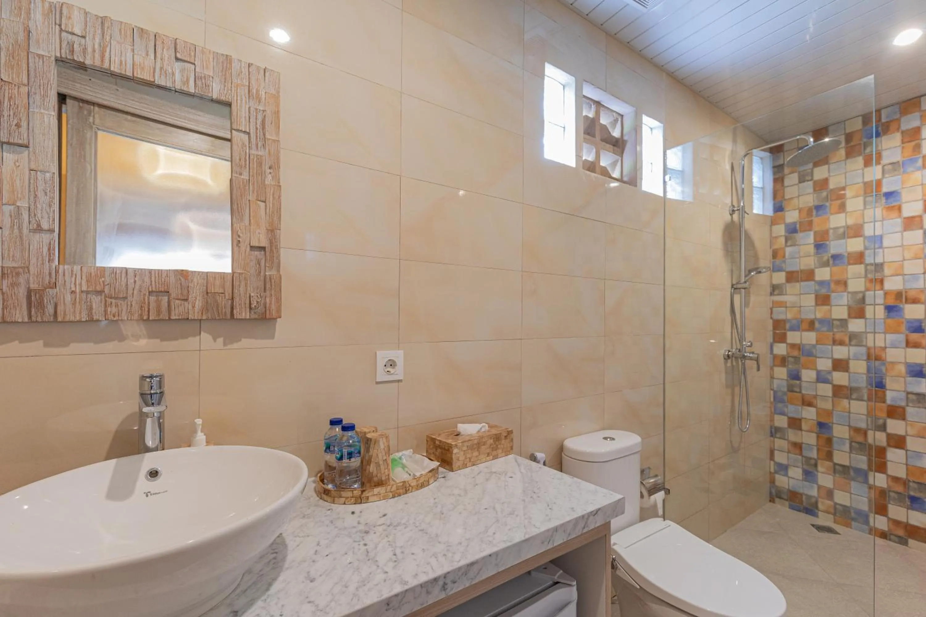 Shower in Campuhan Guesthouse