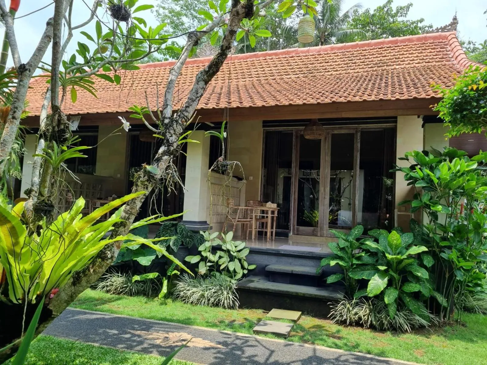 Property building in Campuhan Guesthouse