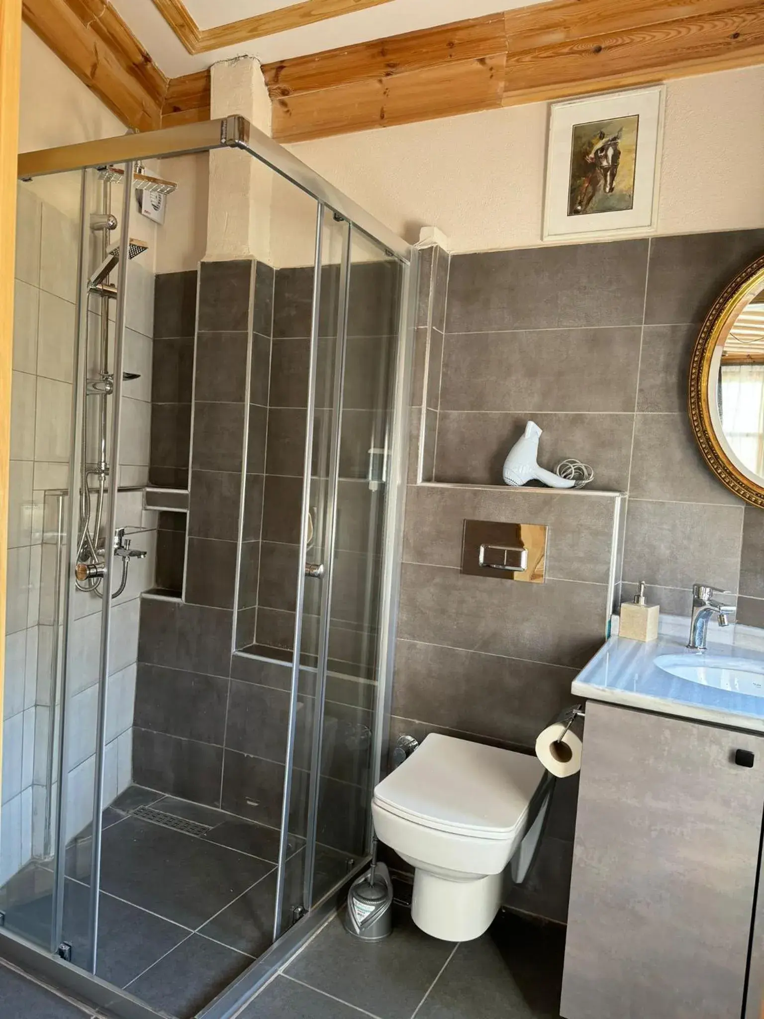 Triple Room in HanFlats Triple Room in HanFlats