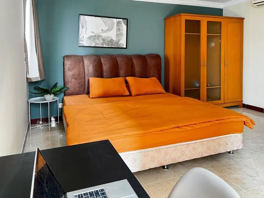 Bed in Large and Strategic Apt 3BR with WiFi & Pool